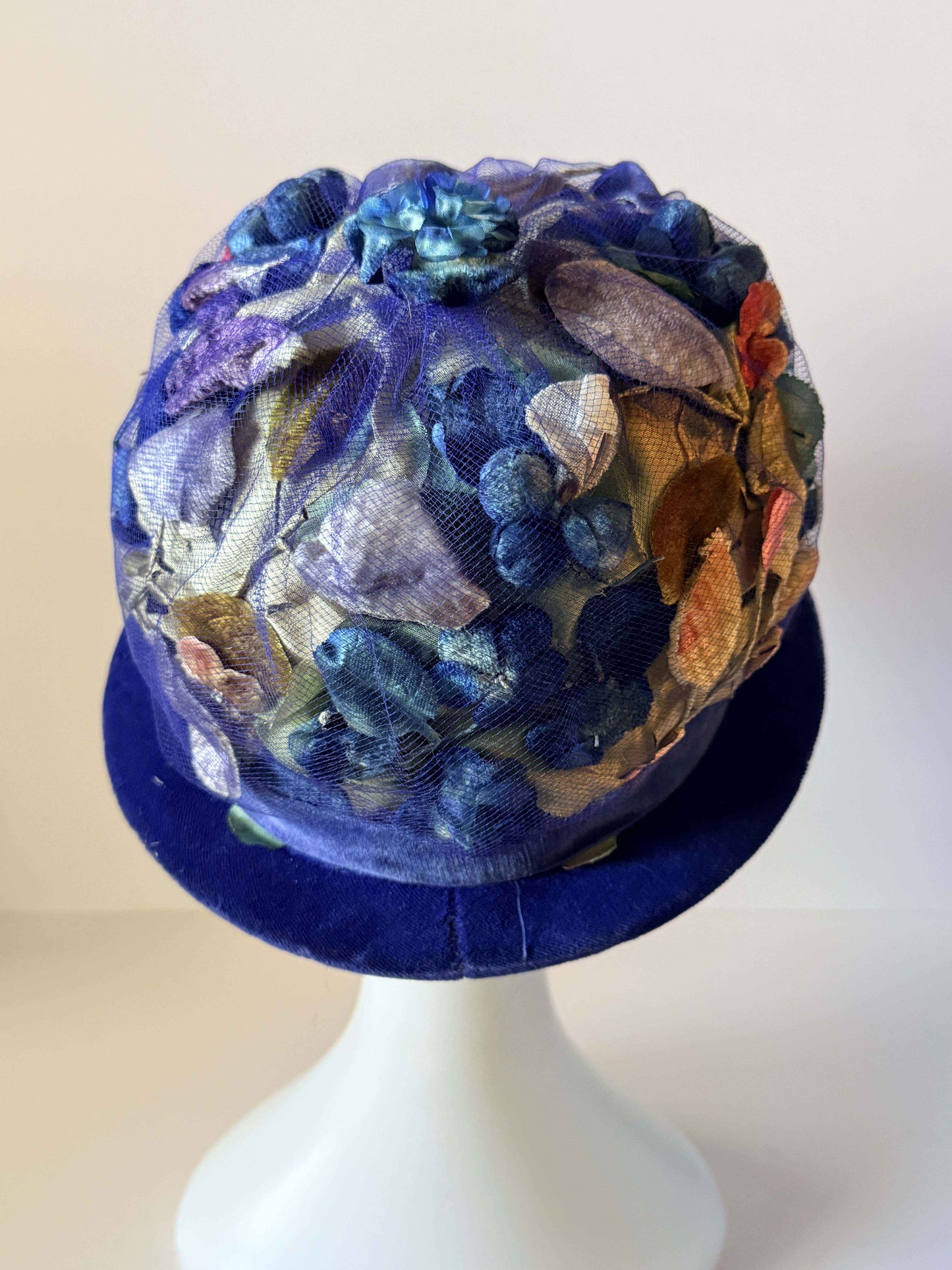 Vintage Blue Velvet Floral Cocktail Hat | 1950s Flower Hat | Blue Velvet Brim Hat | Mid Century Floral Millinery | Garden Party Hat