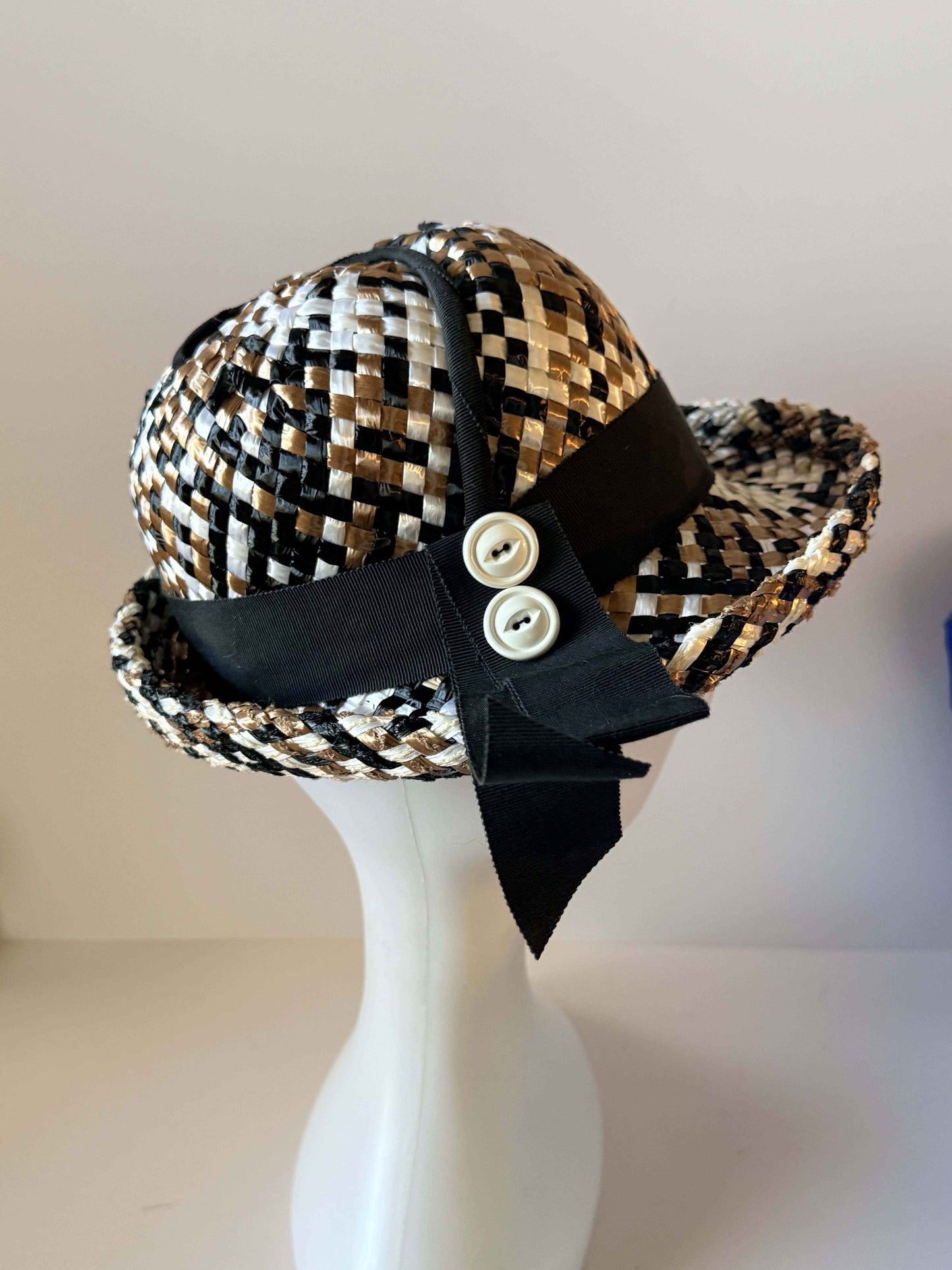 Vintage 1950s Woven Straw Hat | Black Ivory Tan Basket Weave | Mid Century Summer Hat | Women's Vintage Hat
