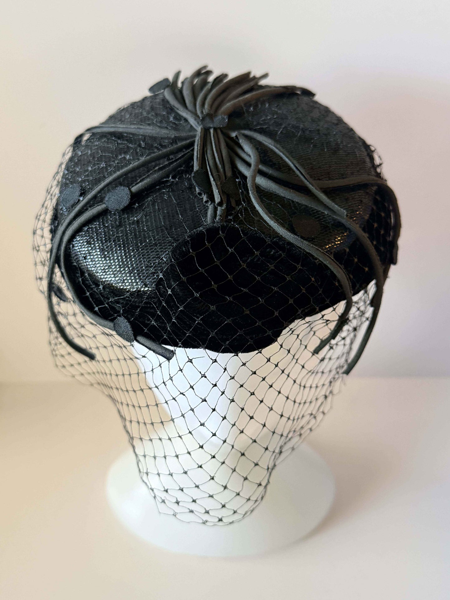 Vintage Black Veiled Cocktail Hat | 1950s Black Velvet Fascinator with Birdcage Veil | Elegant Mid Century Millinery