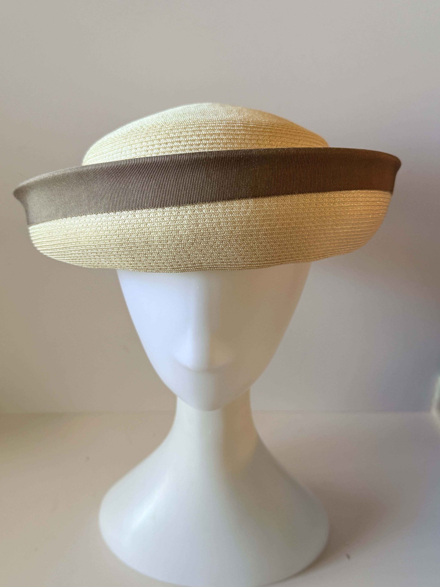 Vintage Ivory Straw Boater Hat Taupe Grosgrain Bow Mid Century Skimmer Hat Summer Straw Hat 1950s 1960s Women's Millinery