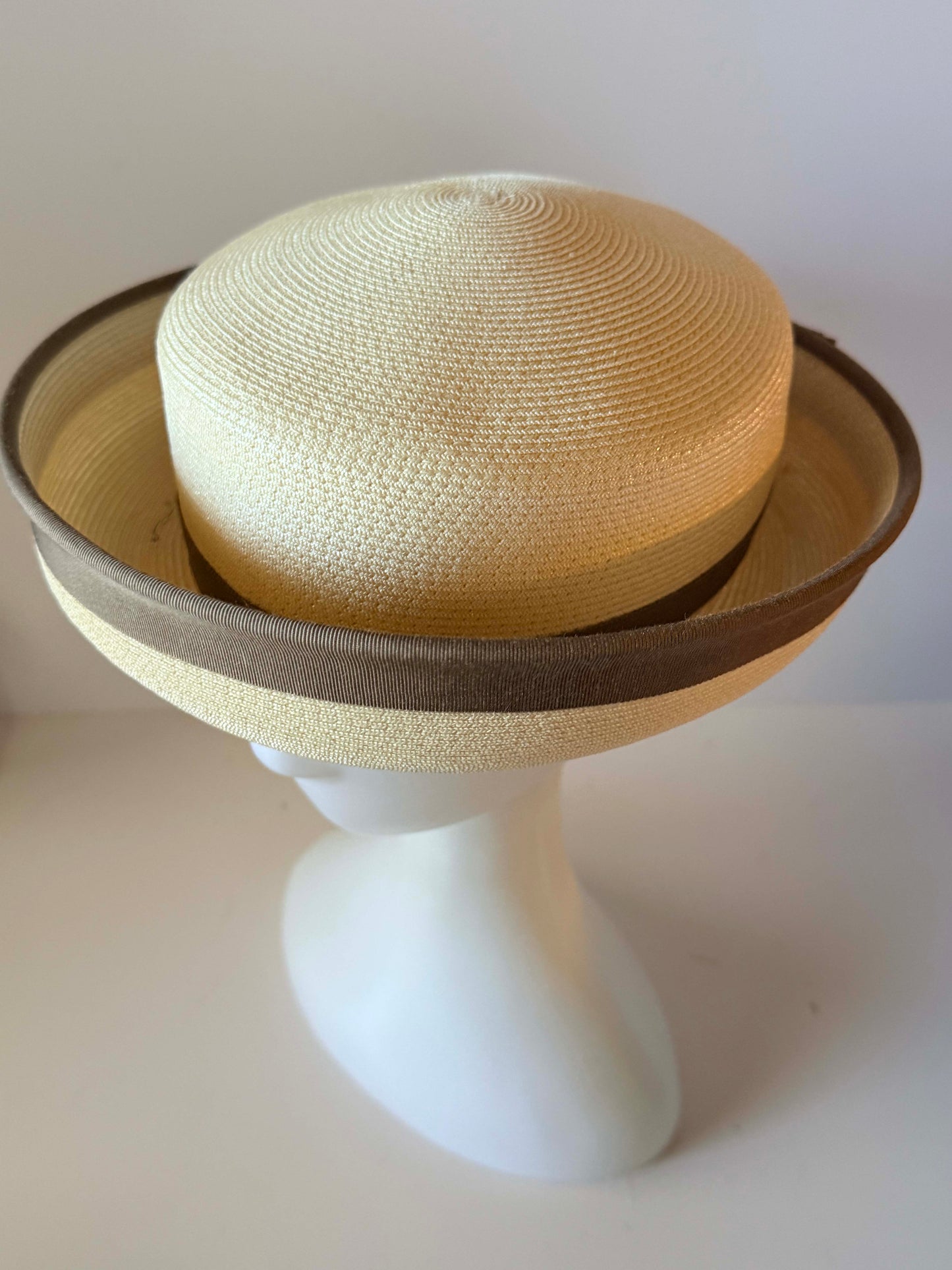 Vintage Ivory Straw Boater Hat Taupe Grosgrain Bow Mid Century Skimmer Hat Summer Straw Hat 1950s 1960s Women's Millinery