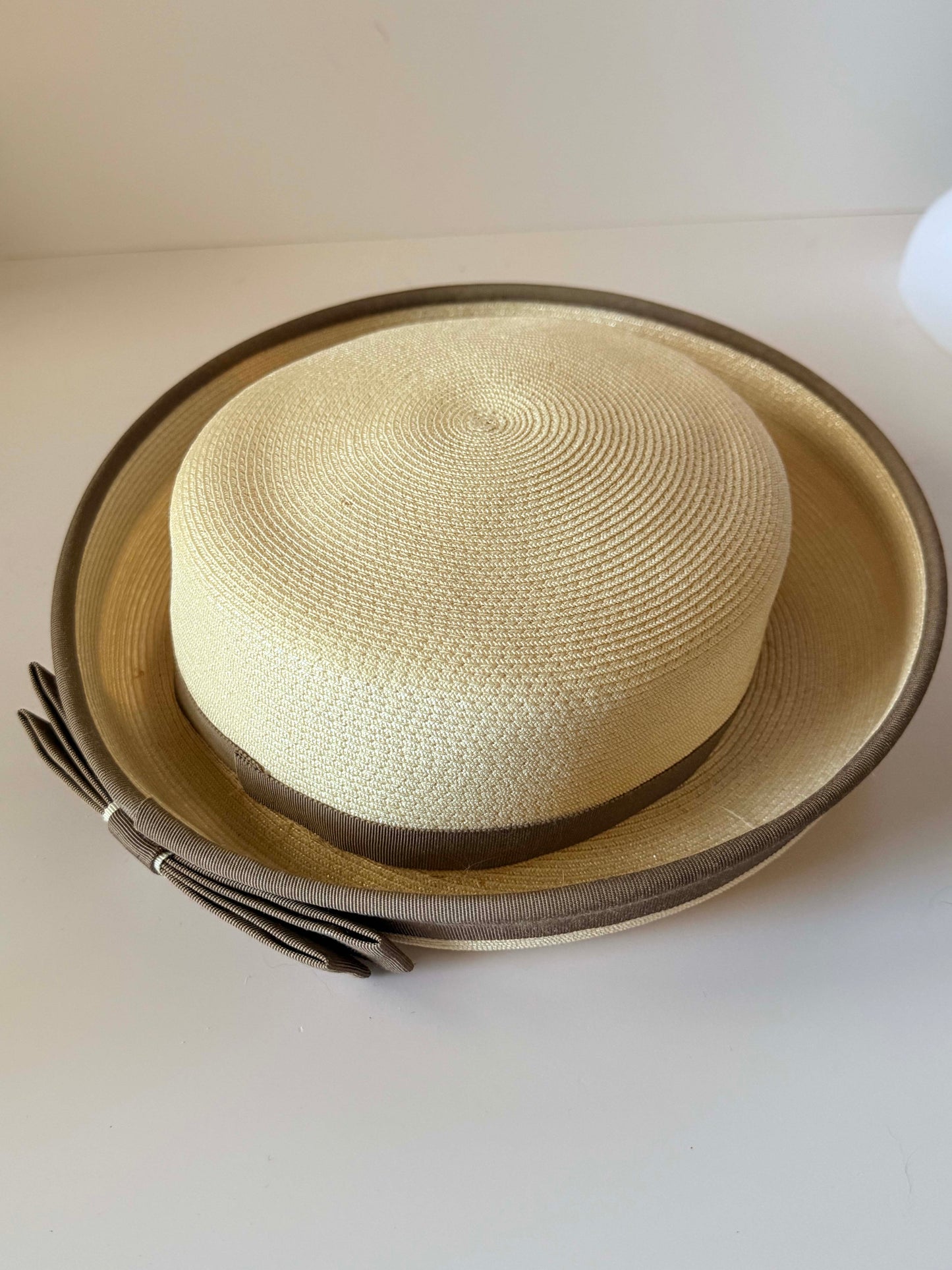 Vintage Ivory Straw Boater Hat Taupe Grosgrain Bow Mid Century Skimmer Hat Summer Straw Hat 1950s 1960s Women's Millinery