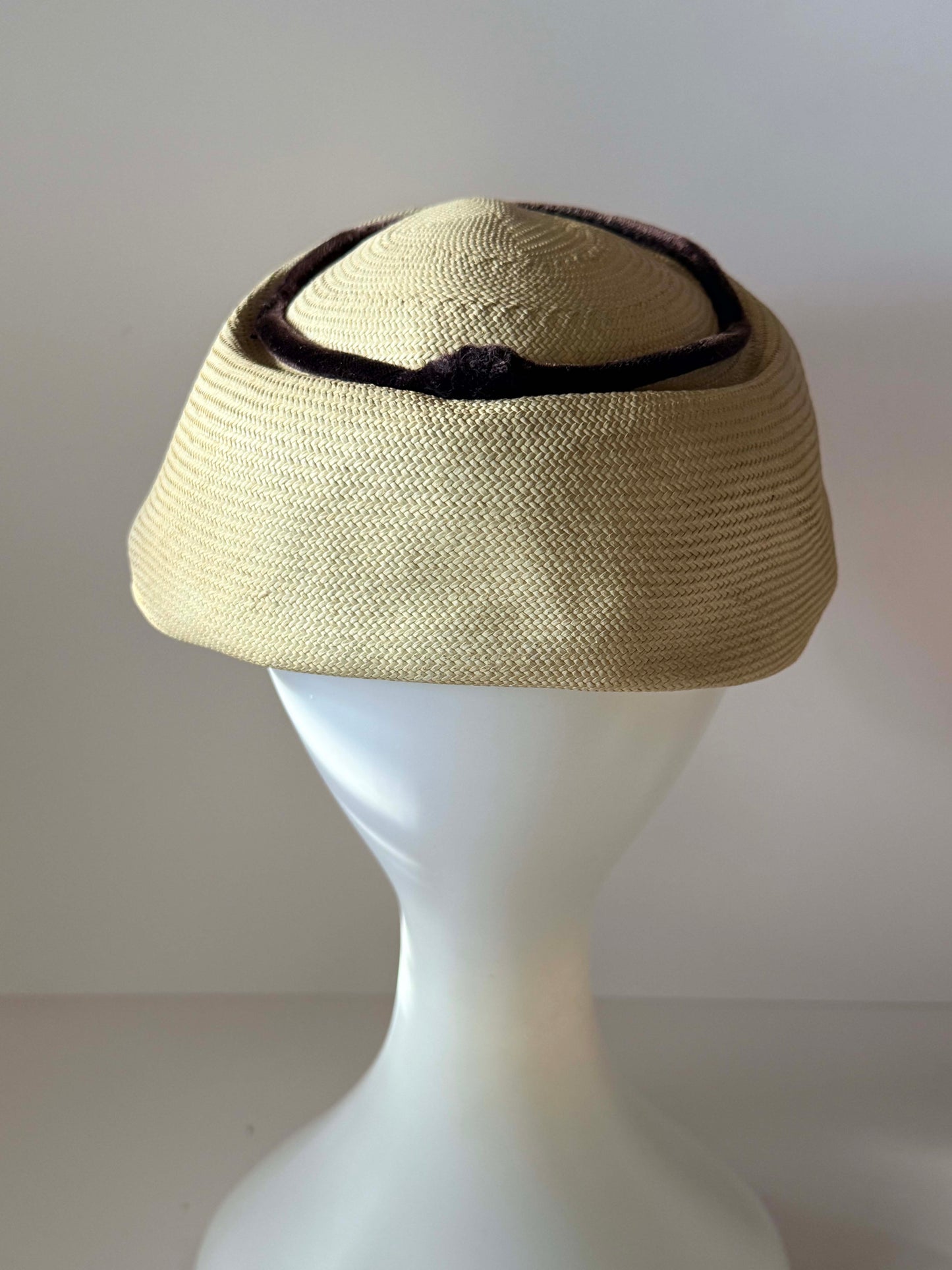 Vintage Sculptural Straw Visor Hat | Ivory Architectural Couture Hat | 1960s Wide Brim Summer Hat | Kentucky Derby Garden Party Hat | Avant Garde Millinery