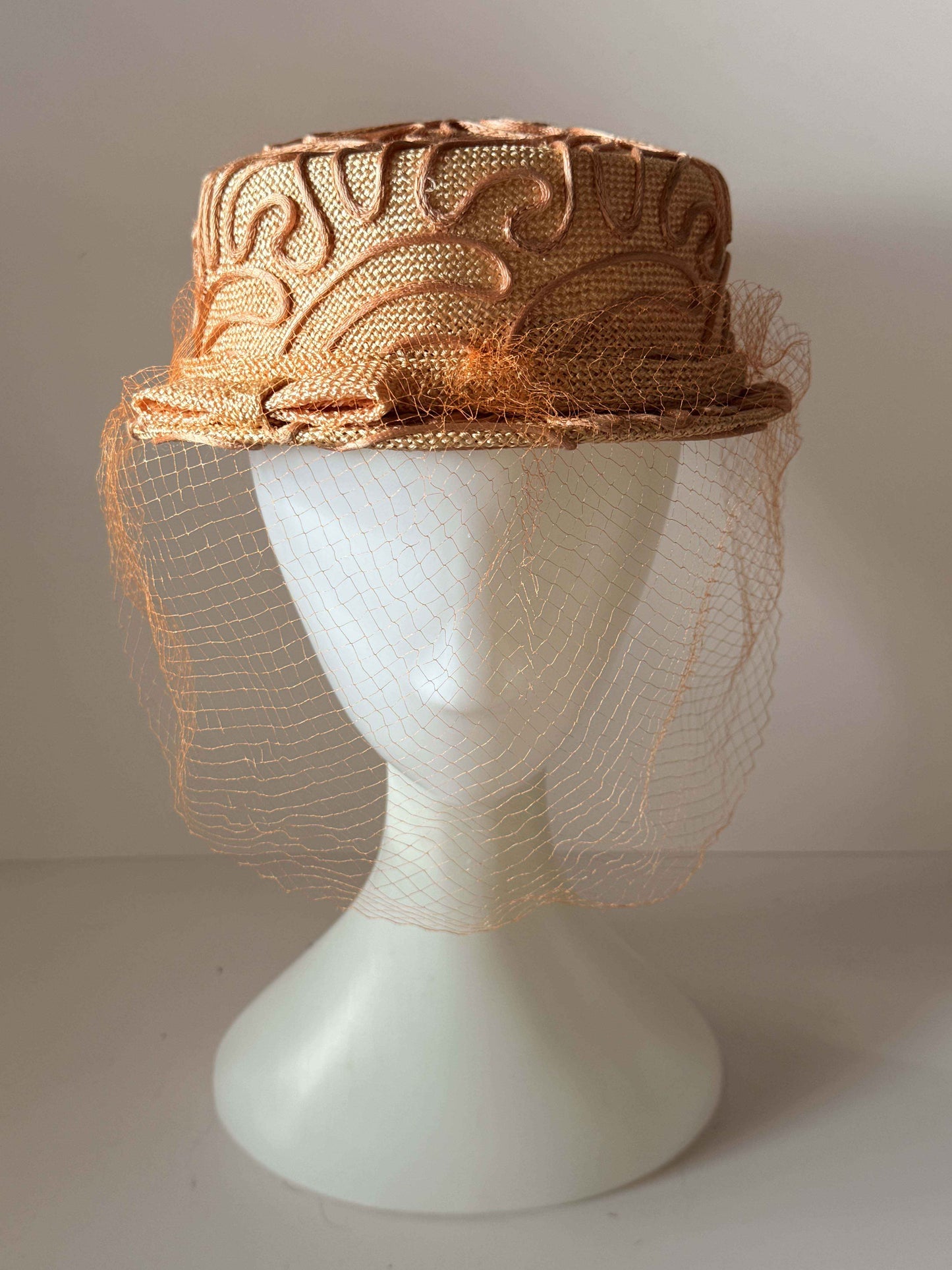 Vintage Walter King Veiled Pillbox Hat | Peach Straw Cocktail Hat | 1950s Sculptural Pillbox | Mid Century Wedding Hat