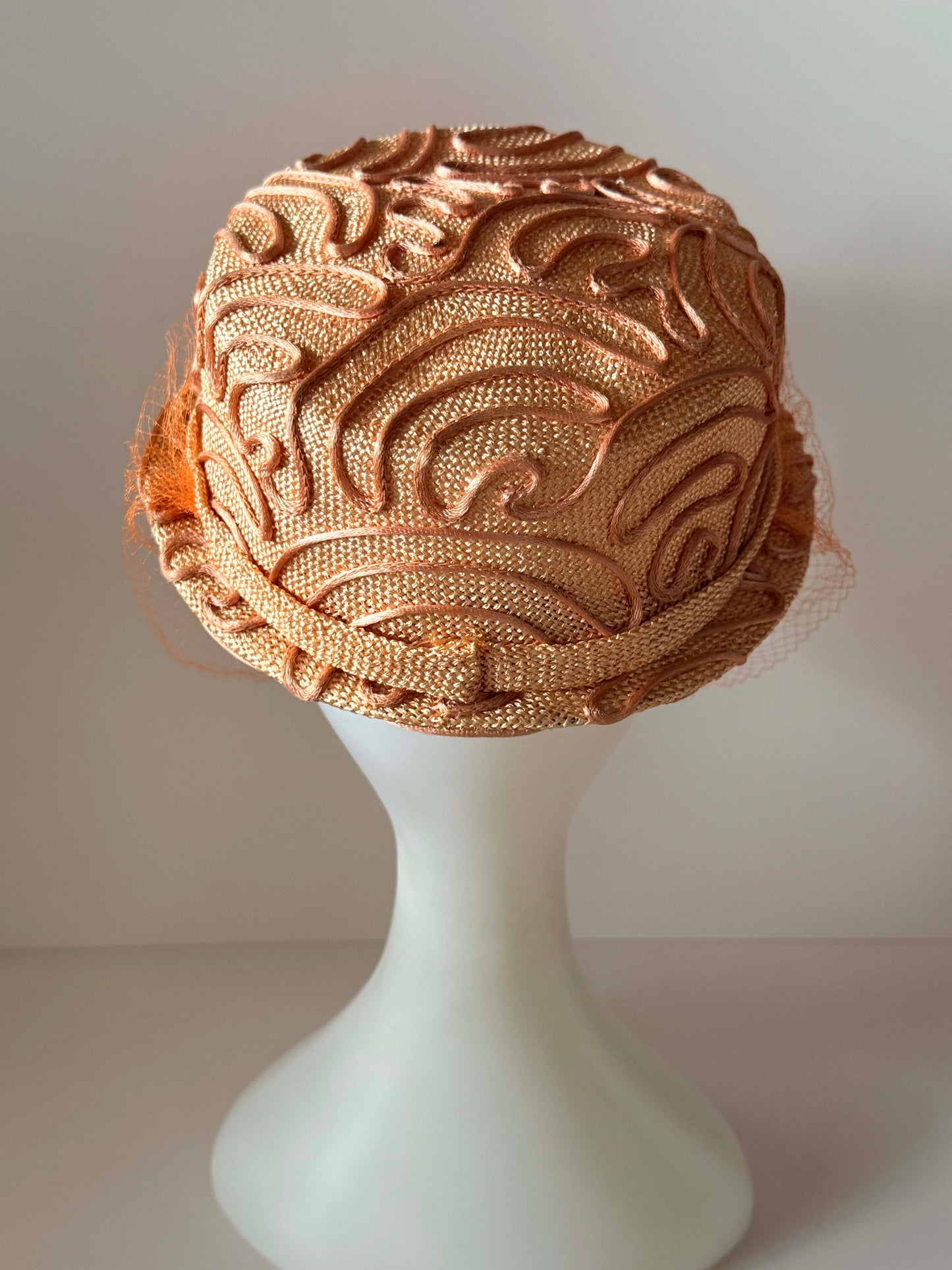 Vintage Walter King Veiled Pillbox Hat | Peach Straw Cocktail Hat | 1950s Sculptural Pillbox | Mid Century Wedding Hat