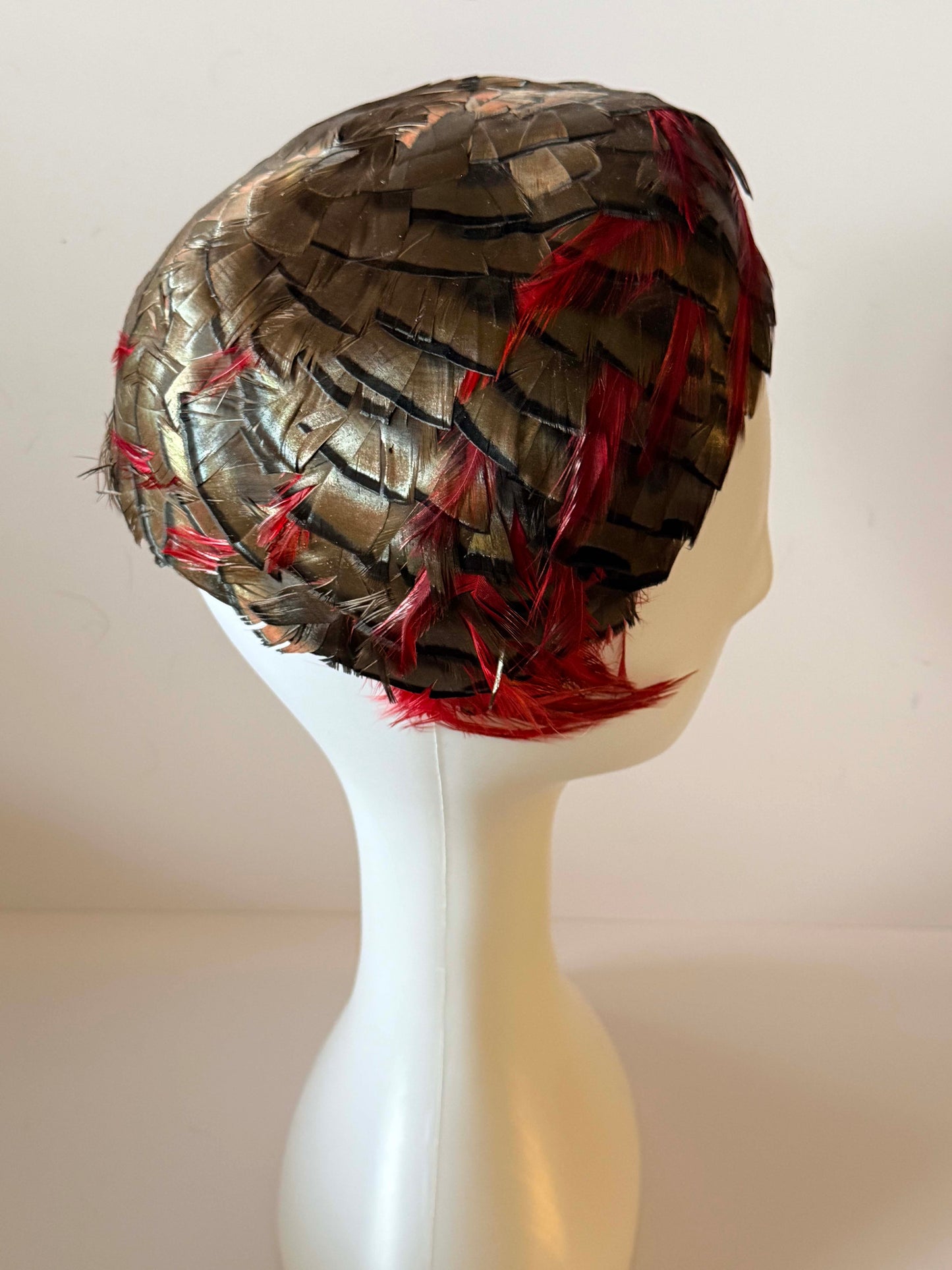 Vintage Asymmetrical Feather Cocktail Hat – Brown / Grey Feather Cap with Red Feather Accents