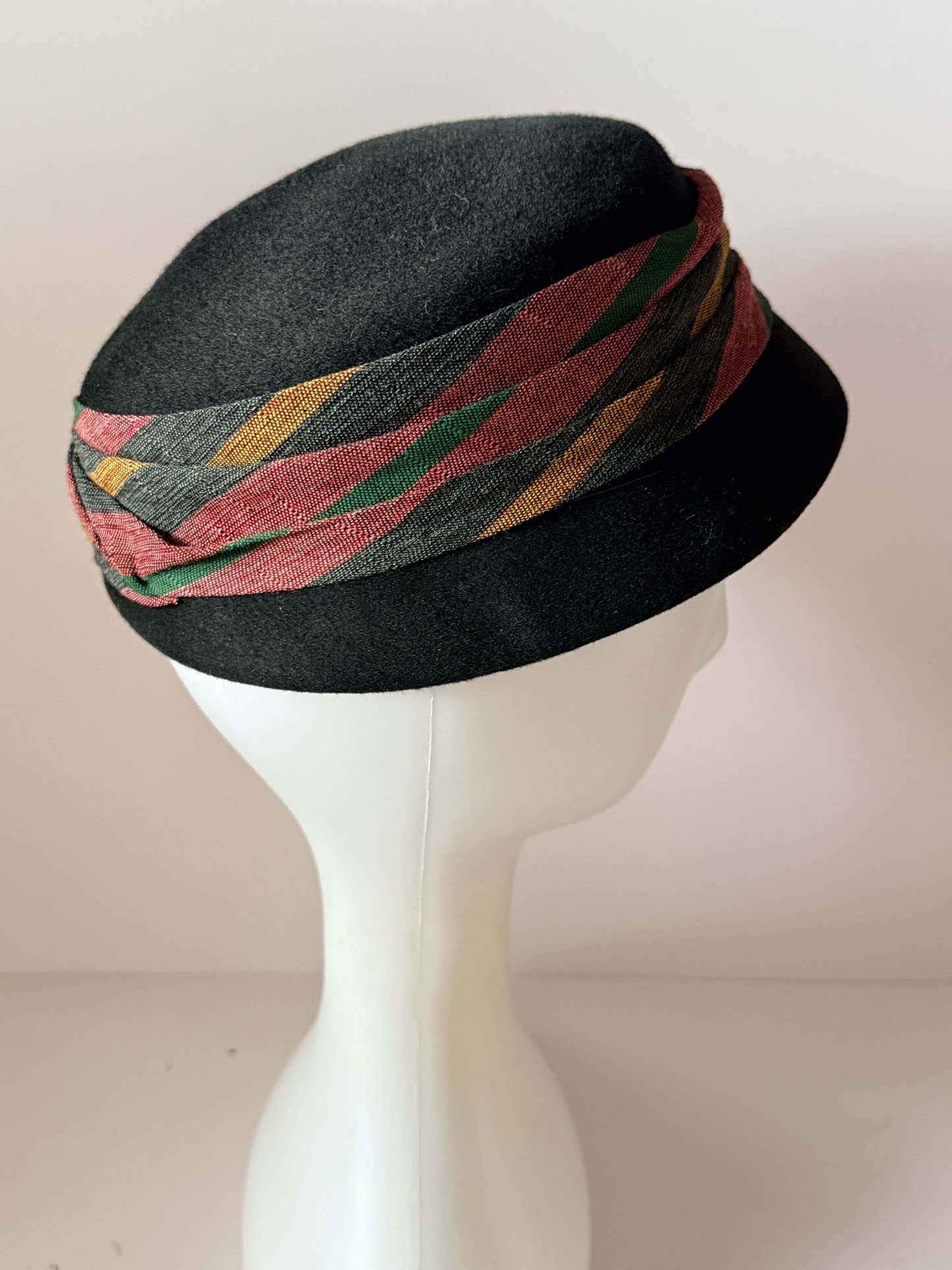 Vintage Black Wool Cloche Hat | 1960s Bell Cloche Hat | Abstract Ribbon Trim | Women's Mod Cocktail Hat | Vintage Millinery