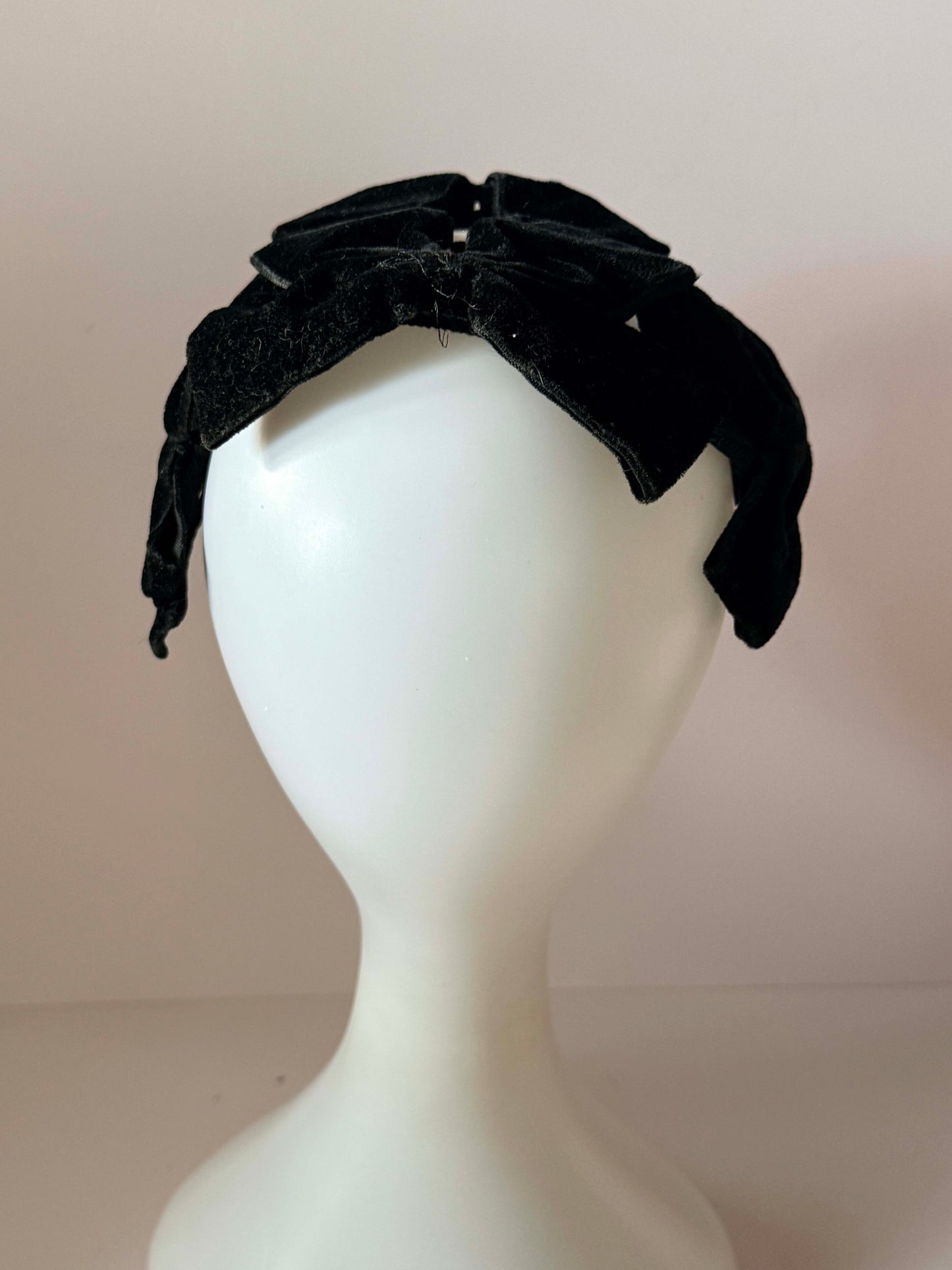 Vintage Black Velvet Bow Hat | 1950s Cocktail Hat | Sculptural Open Crown Halo Hat | Avant Garde Millinery | Evening Hat | Ginger and Tonic