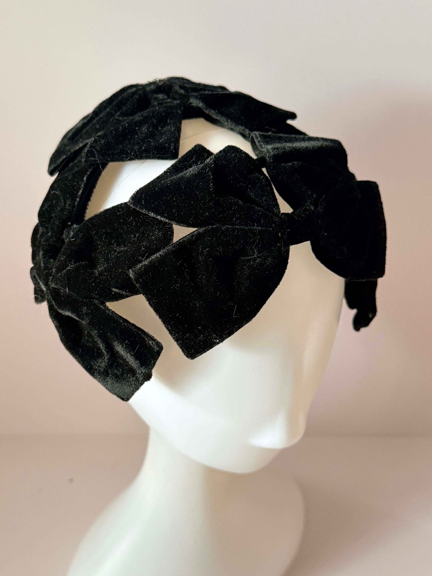 Vintage Black Velvet Bow Hat | 1950s Cocktail Hat | Sculptural Open Crown Halo Hat | Avant Garde Millinery | Evening Hat | Ginger and Tonic