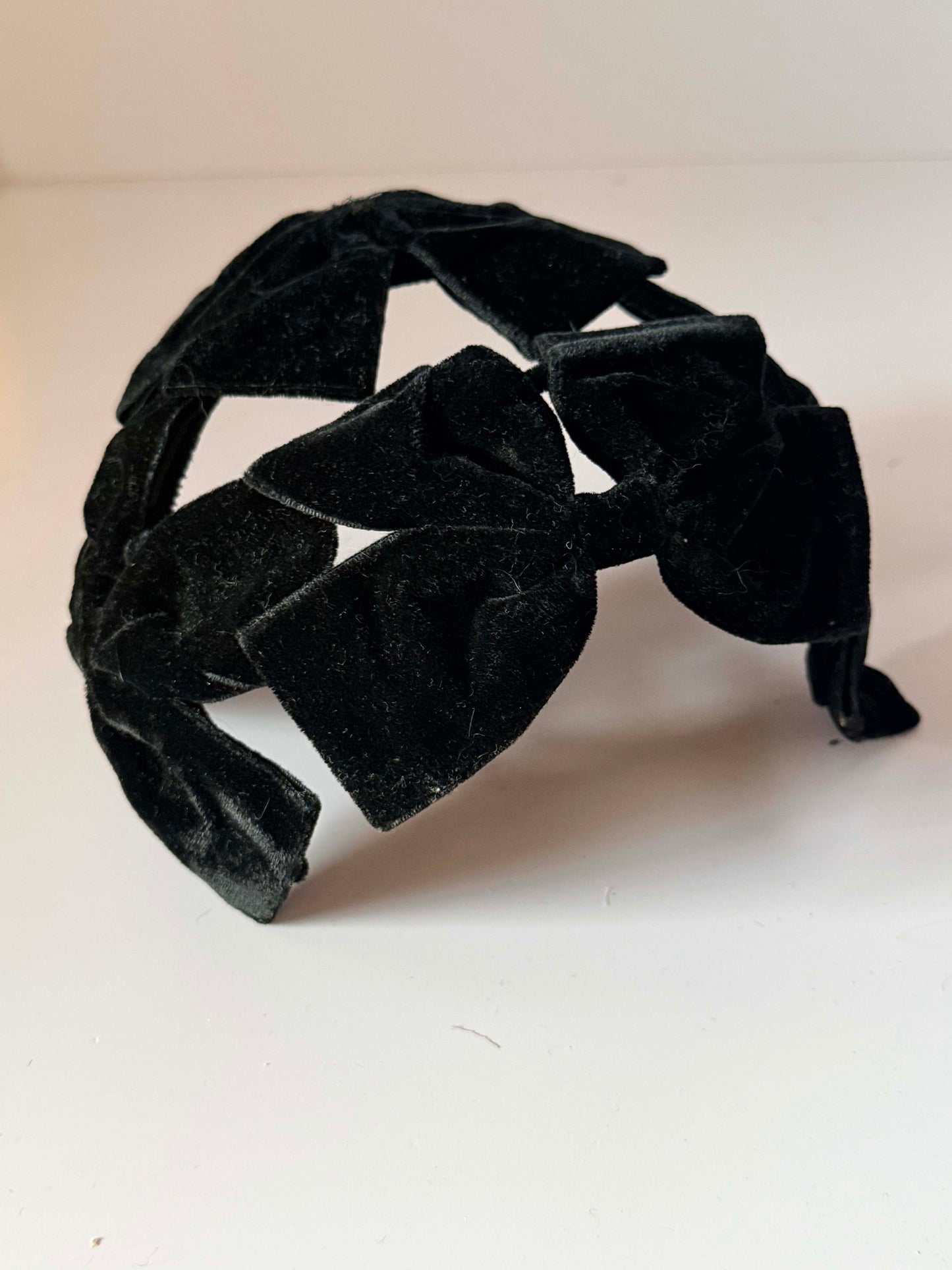 Vintage Black Velvet Bow Hat | 1950s Cocktail Hat | Sculptural Open Crown Halo Hat | Avant Garde Millinery | Evening Hat | Ginger and Tonic