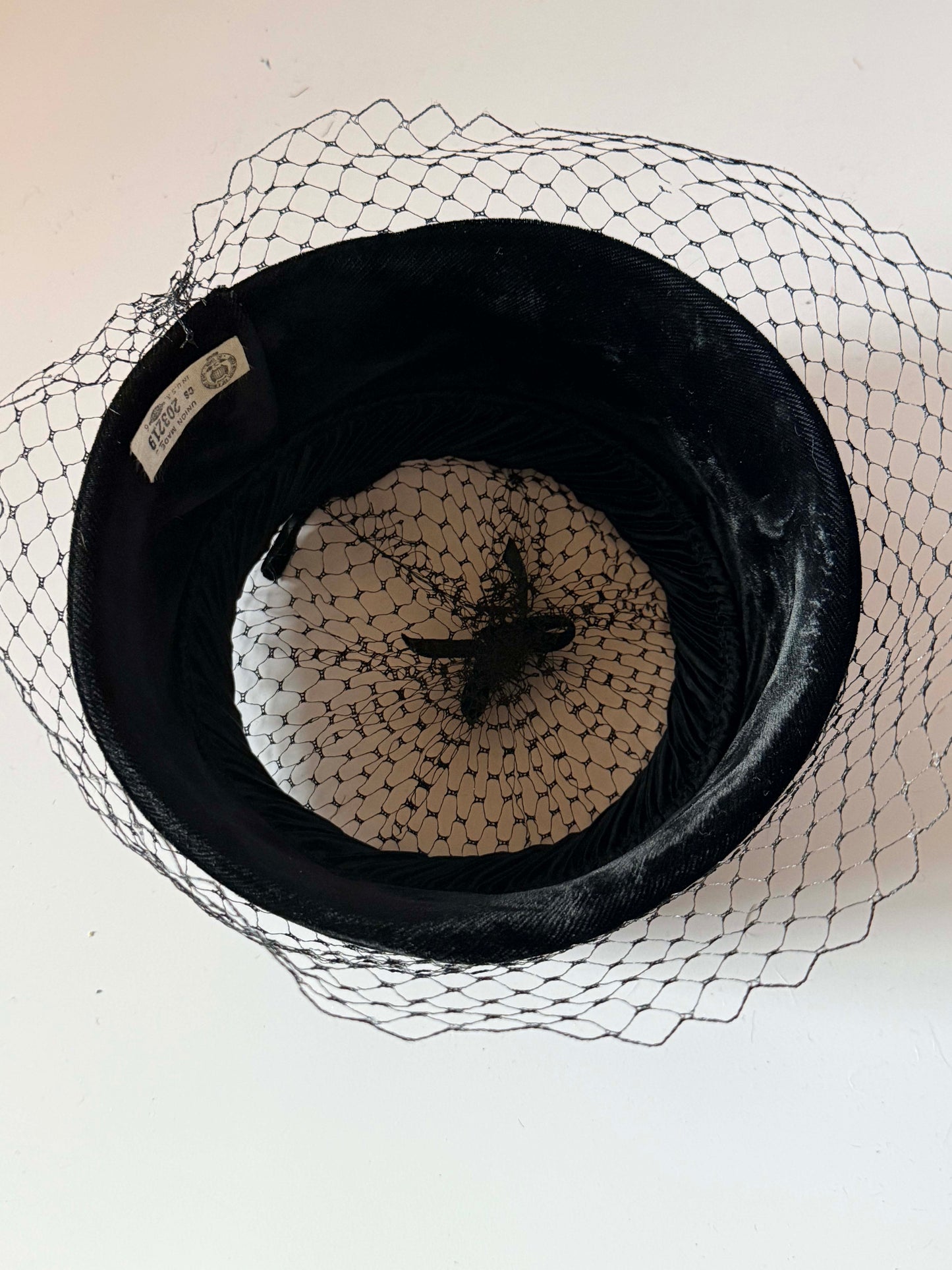 Vintage Black Satin Halo Hat with Birdcage Veil | 1950s Cocktail Halo Hat | Draped Satin Fascinator | Old Hollywood Formal Millinery | Vintage Evening Hat