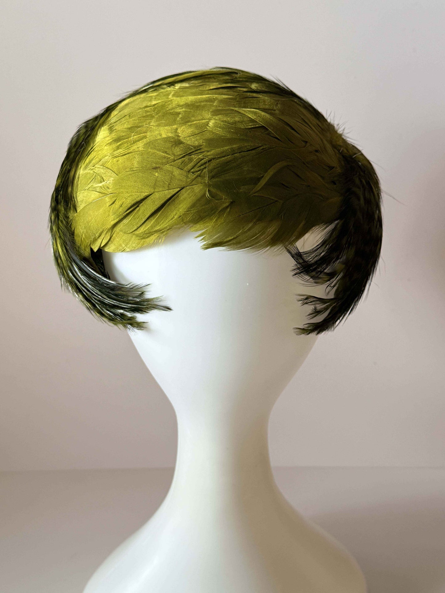 Vintage Olive Green Feather Fascinator | 1950s Half Hat | Green Feather Cocktail Hat | Mid Century Open Crown Hat | Vintage Millinery
