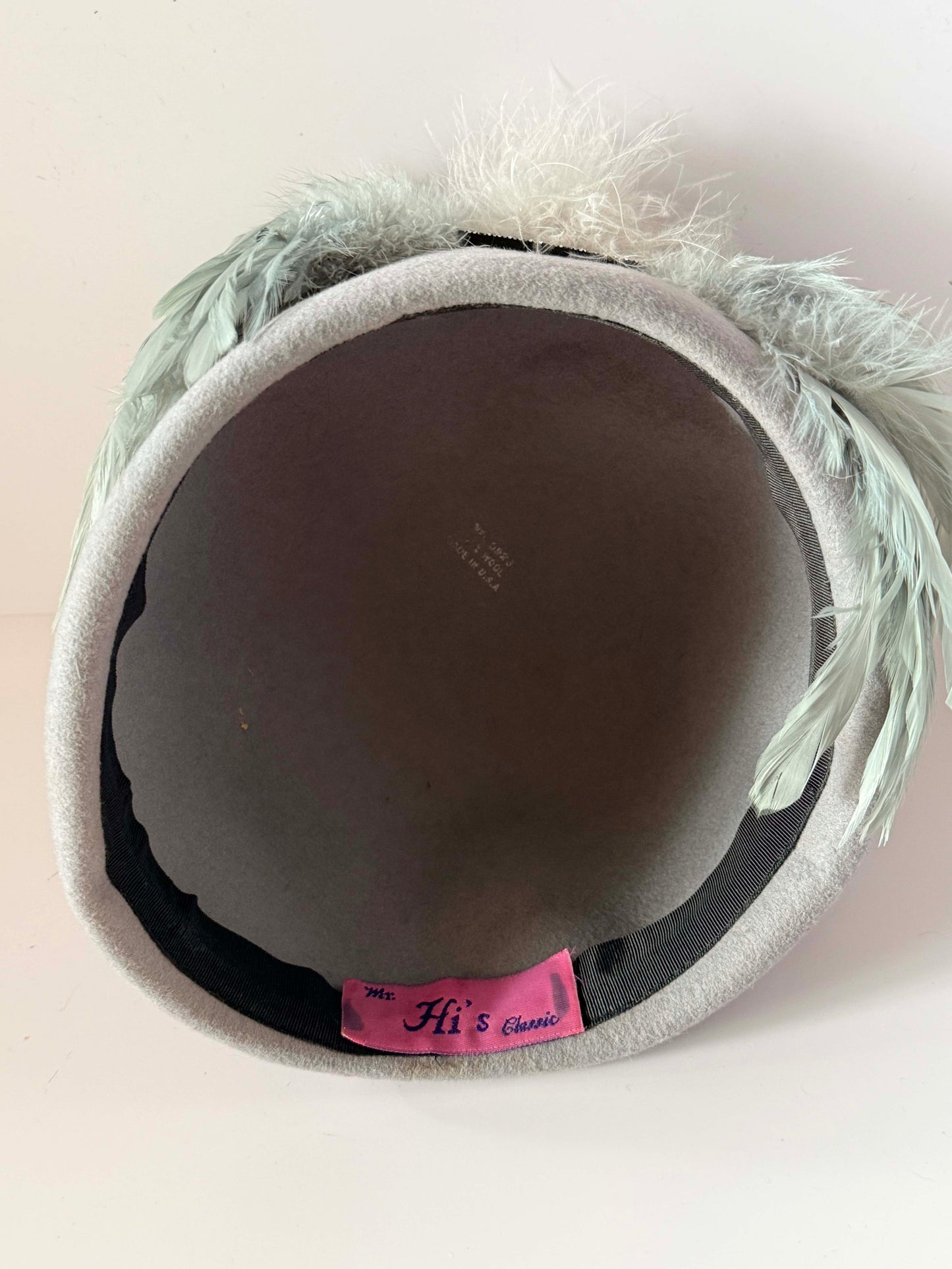 Vintage Hi's Classic Gray Feather Pillbox Hat | 1960s Cocktail Hat | Gray Wool Felt Fascinator | Rhinestone Feather Hat | Made in USA