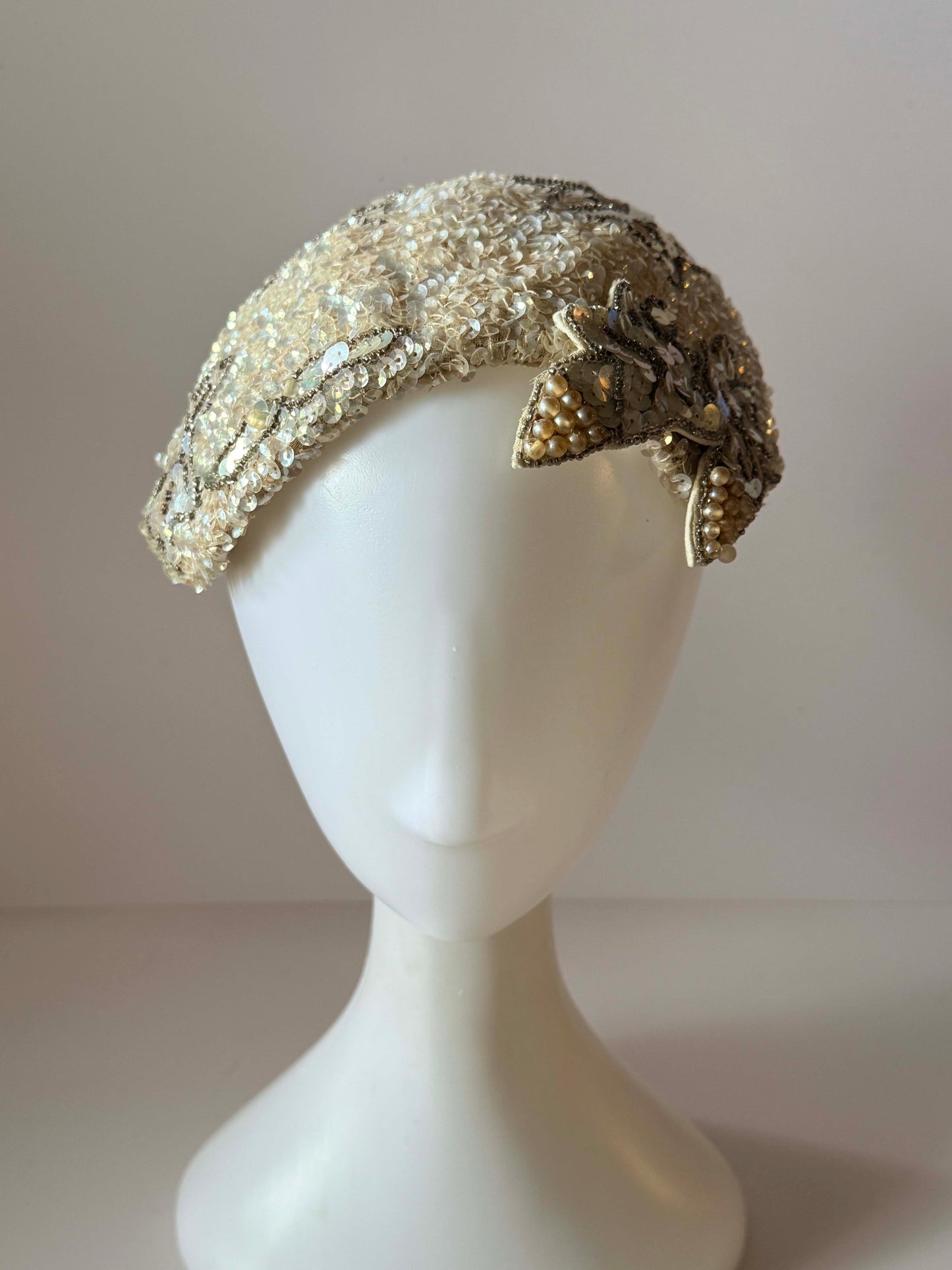Vintage Ivory Sequin Half Hat | 1950s Beaded Cocktail Hat | Bridal Evening Hat | Floral Sequin Millinery