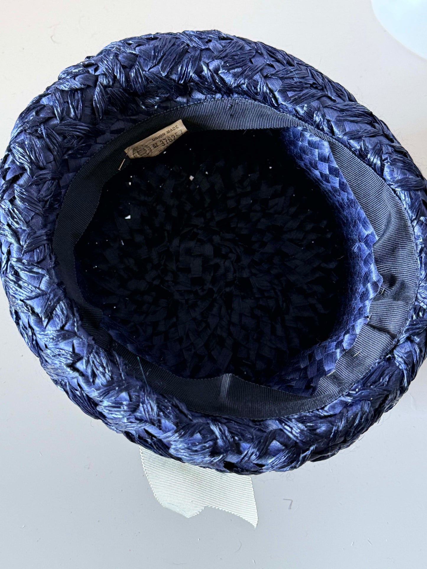 Vintage 1950s Navy Raffia Hat, Rolled Brim Summer Hat, Union Made Hat, Woven Raffia Dress Hat, Mid Century Women's Hat, Blue Straw Hat