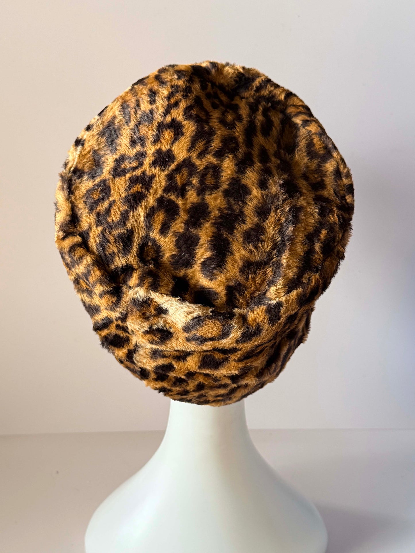 Vintage Leopard Faux Fur Bucket Hat | 1960s Mod Animal Print Winter Hat | Faux Fur Cloche | Retro Women's Hat