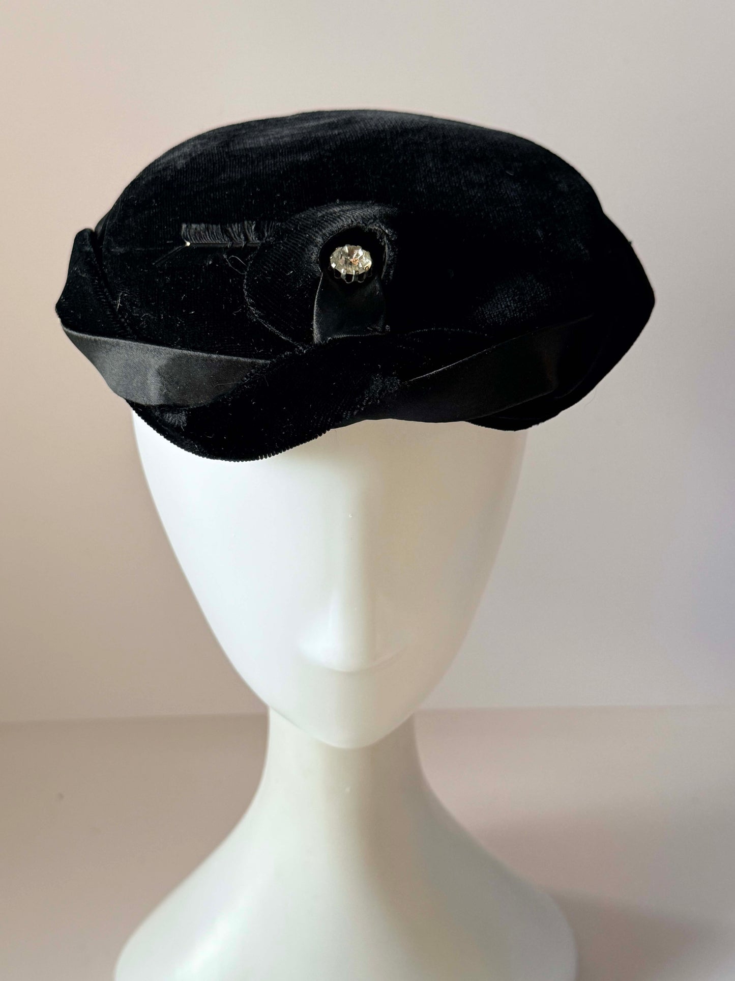Vintage 1960s Black Velvet Pillbox Hat, Satin Trim Hat, Rhinestone Cocktail Hat, Elegant Formal Hat, Women's Vintage Dress Hat