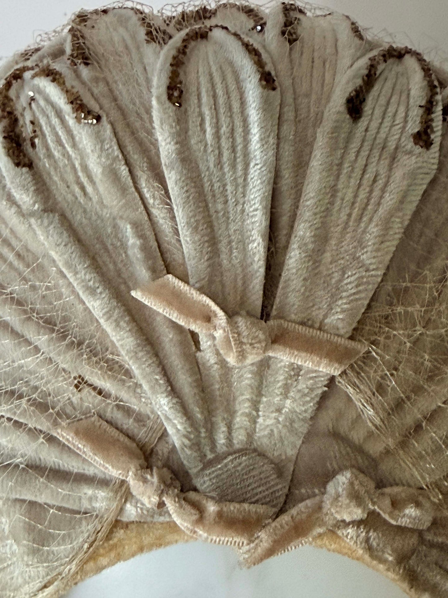 Vintage 1950s Ivory Glittery Leaf Cocktail Hat with Veil – Ziegfeld Follies Showgirl Style Fascinator