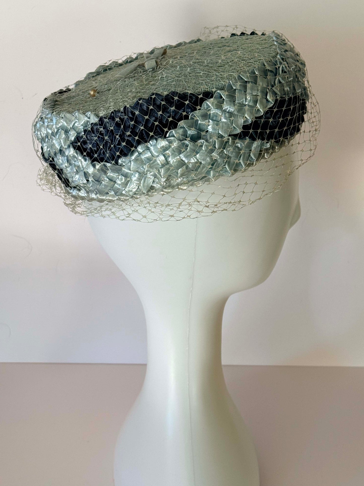 Vintage 1950s Blue Pillbox Hat with Veil – Something Blue Bridal Hat / Easter Hat