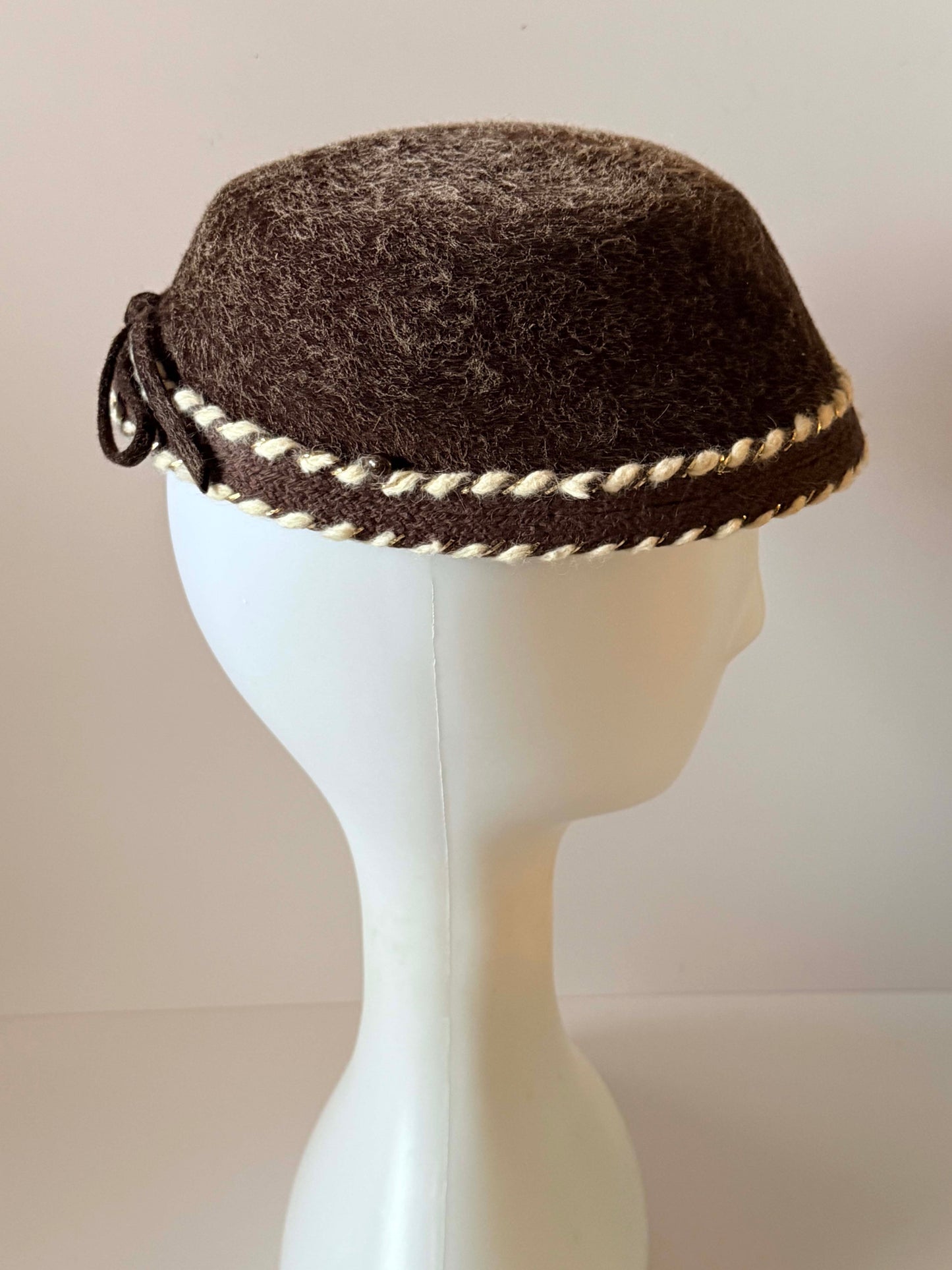 Vintage Gage Original Brown Cloche Hat, Brown Wool Felt Hat, Designer Hat, 1960s Winter Hat, Women's Vintage Millinery