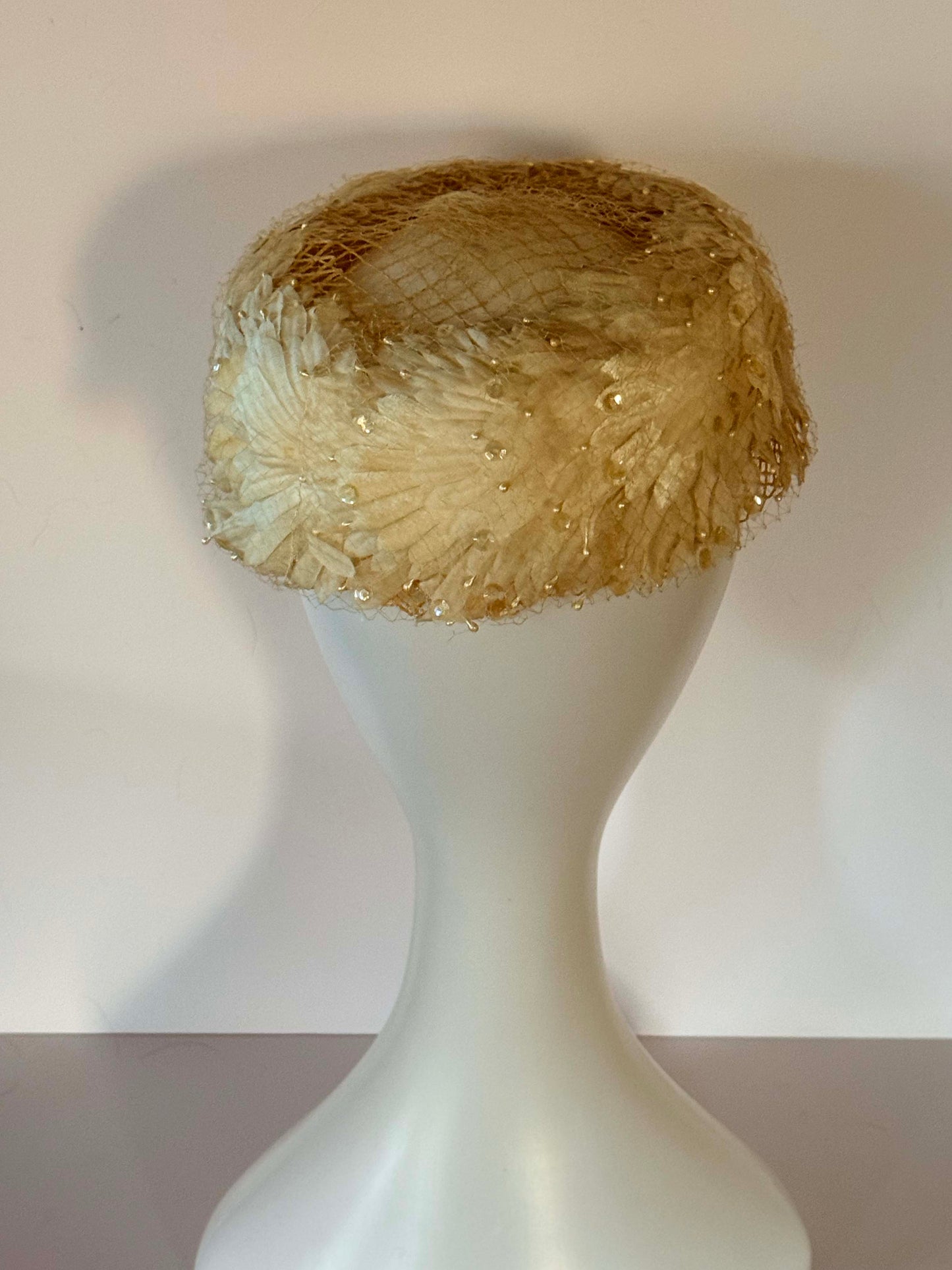 Vintage 1950s Ivory Pillbox Bridal Hat – Sequined Wedding Pillbox with Veil Detail