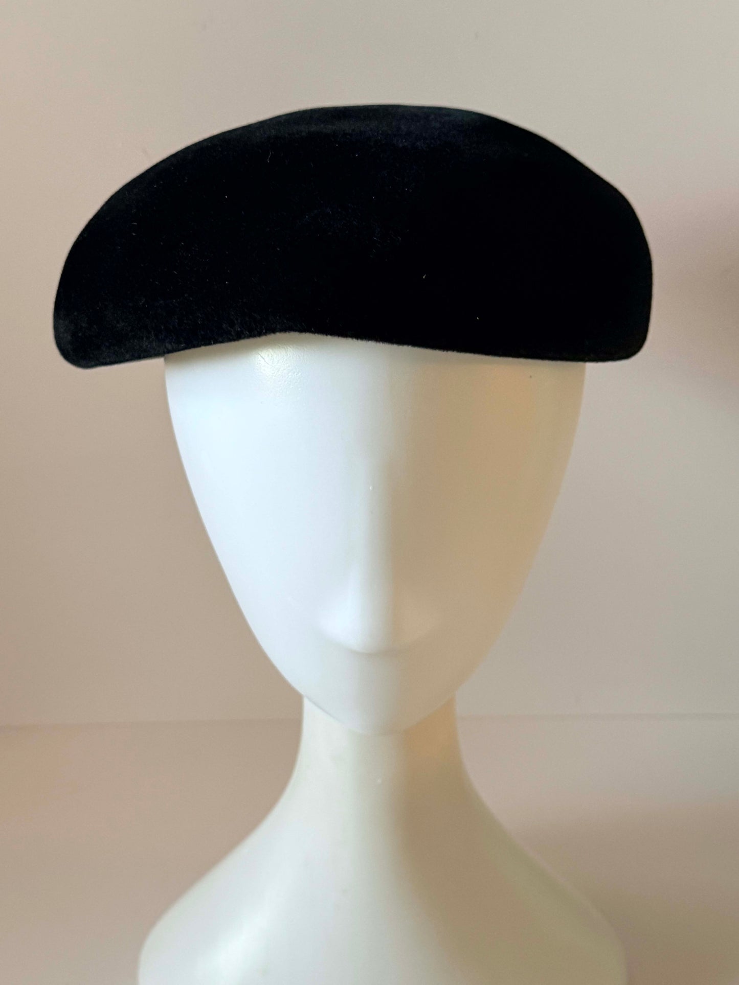 Vintage 1950s Barbisio Black Tam Hat, Italian Fur Felt Hat, Mid Century Cocktail Hat, Women's Designer Vintage Hat
