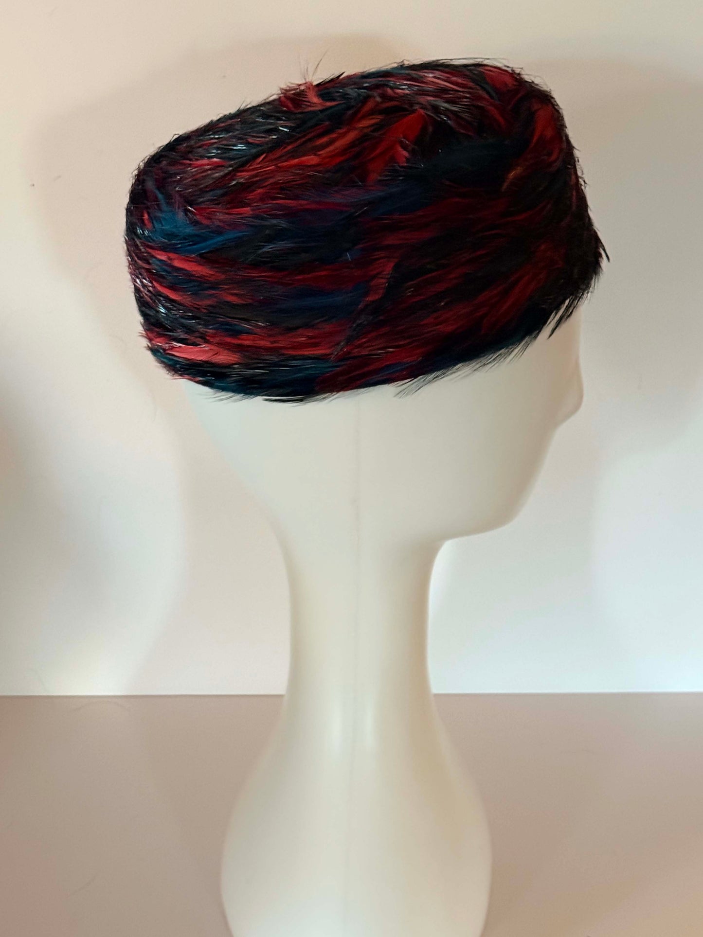 Vintage 1960s Red & Black Feather Pillbox Hat – Textured Feather Swirl Cocktail Hat