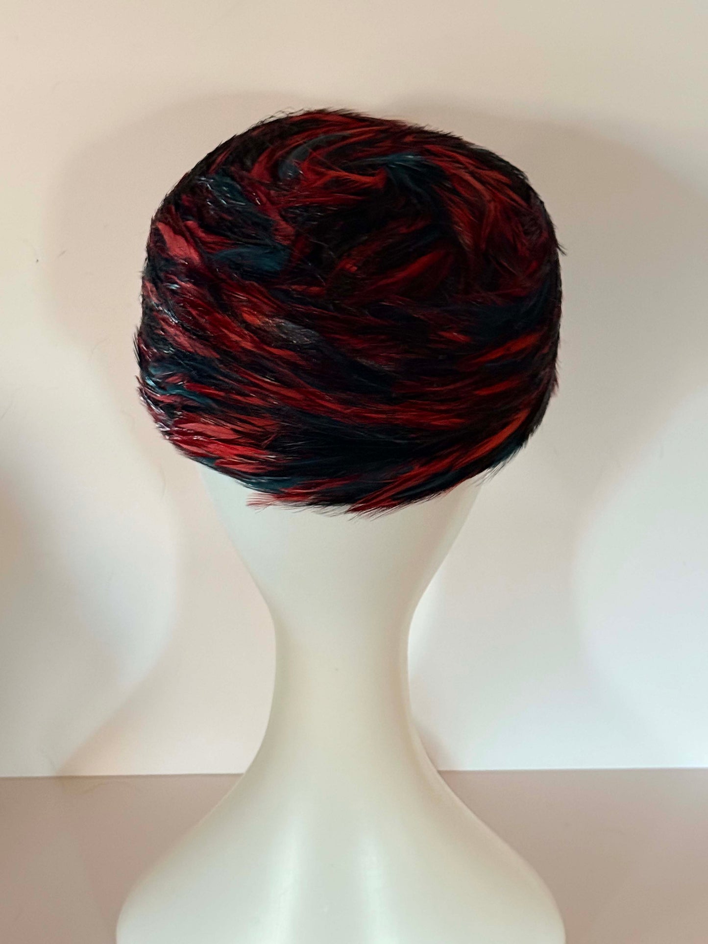 Vintage 1960s Red & Black Feather Pillbox Hat – Textured Feather Swirl Cocktail Hat
