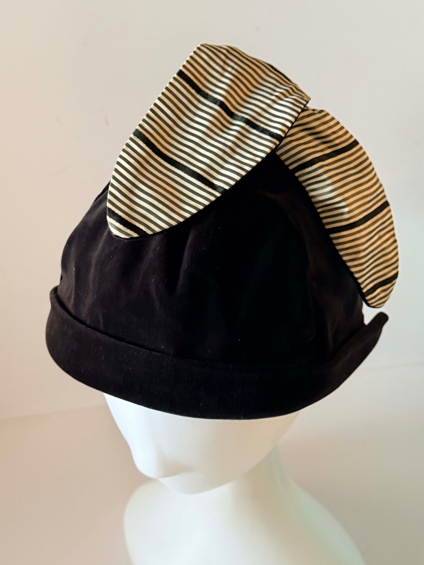 Vintage Black Velvet Cloche Hat, 1950s Cocktail Hat, Six Star Velour Hat, Striped Bow Hat, Retro Women's Dress Hat