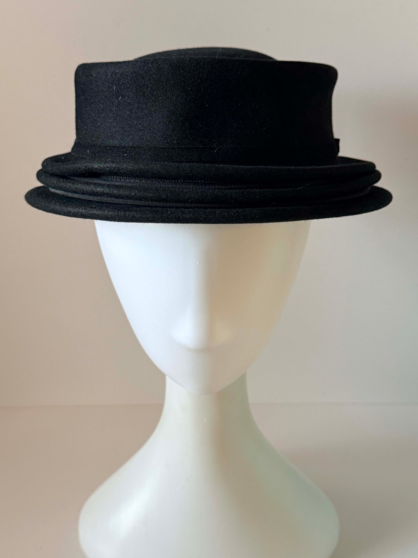 Vintage 1960s Oppenheim Collino Black Pork Pie Hat, Wool Felt Designer Hat, Mid Century Cocktail Hat, Women's Vintage Hat