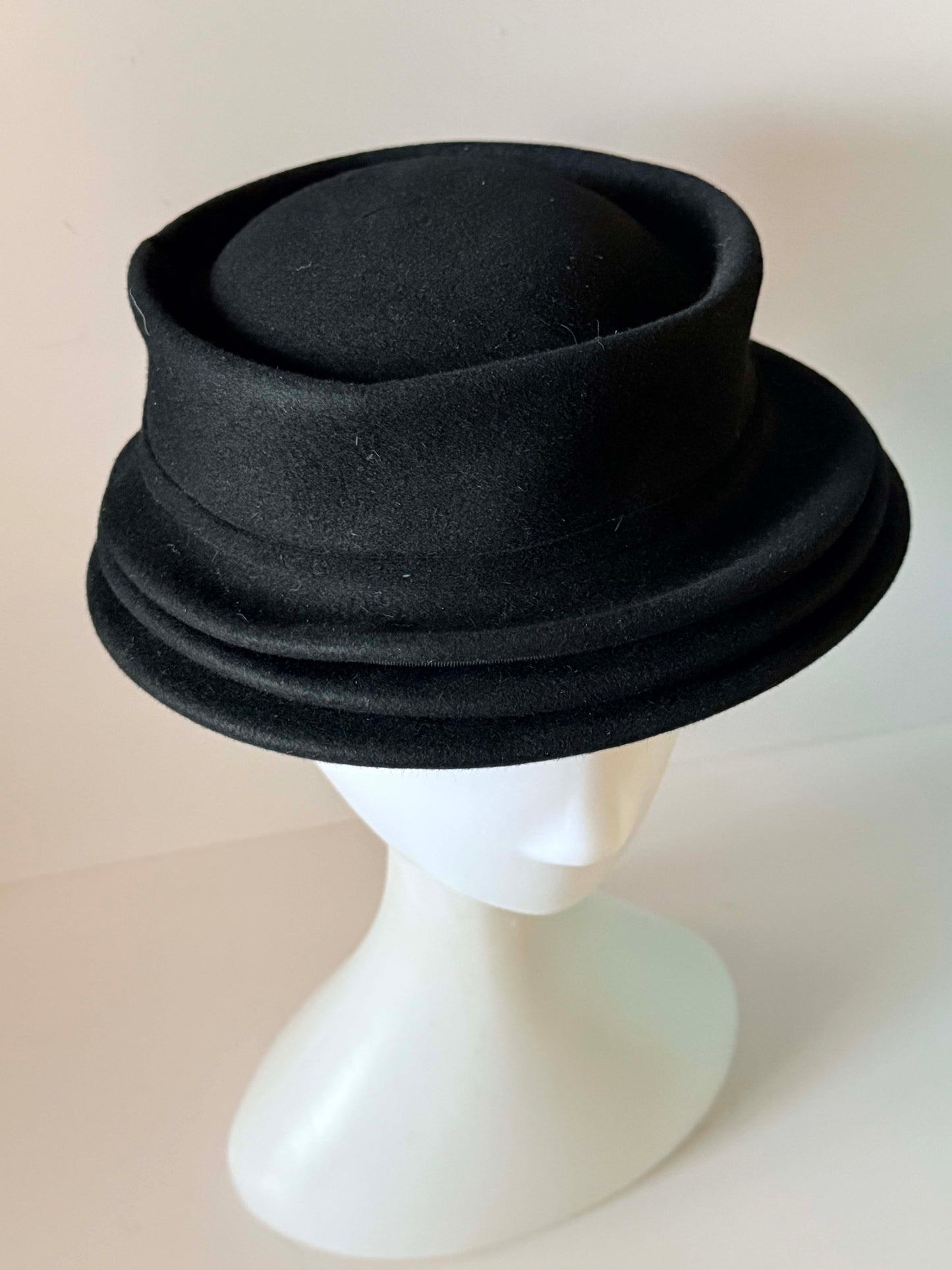 Vintage 1960s Oppenheim Collino Black Pork Pie Hat, Wool Felt Designer Hat, Mid Century Cocktail Hat, Women's Vintage Hat