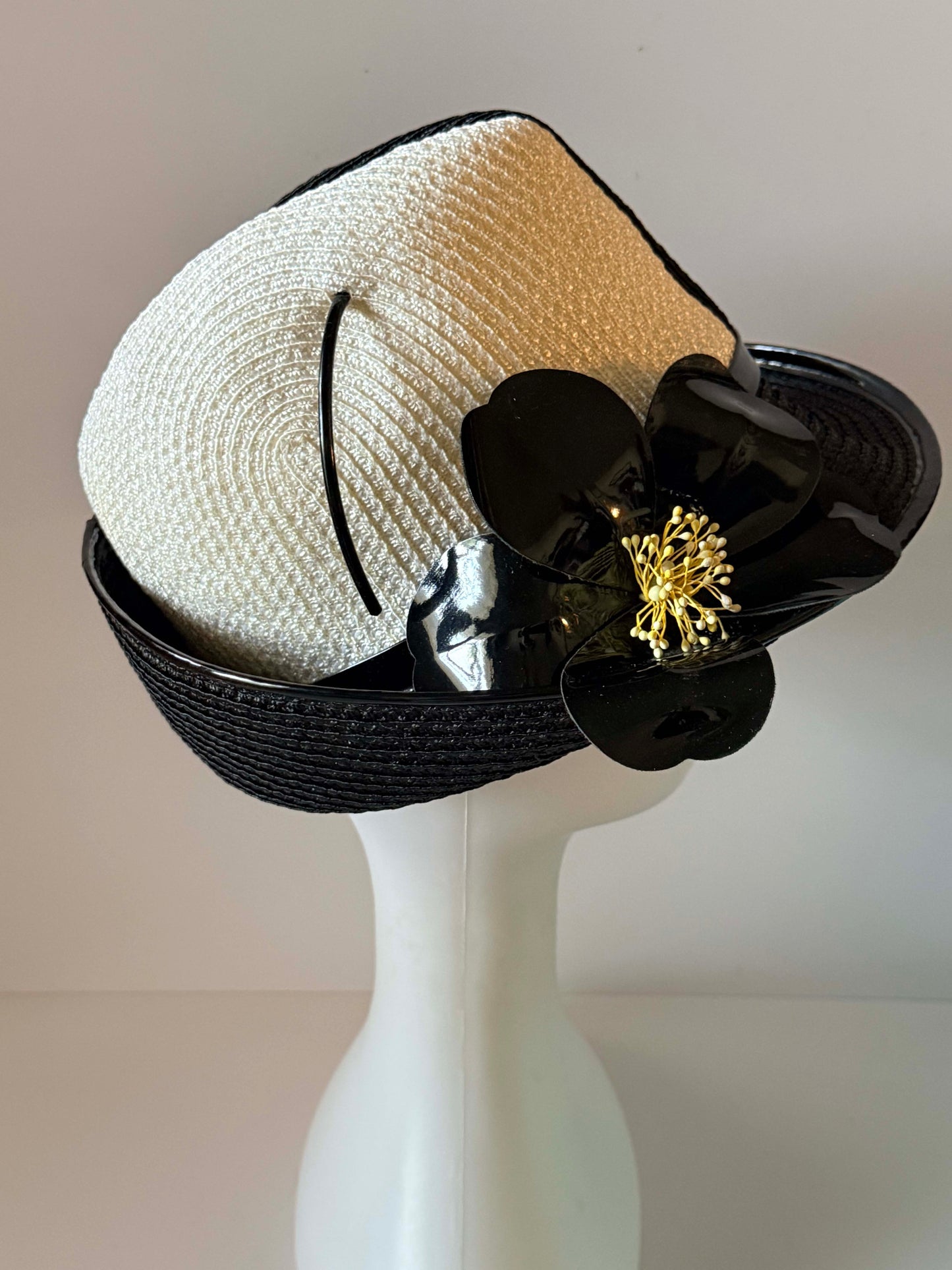 Vintage Mr. John Jr. Black White Straw Hat, Designer Cloche Hat, Floral Summer Hat, Wide Brim Dress Hat, Women's Vintage Millinery