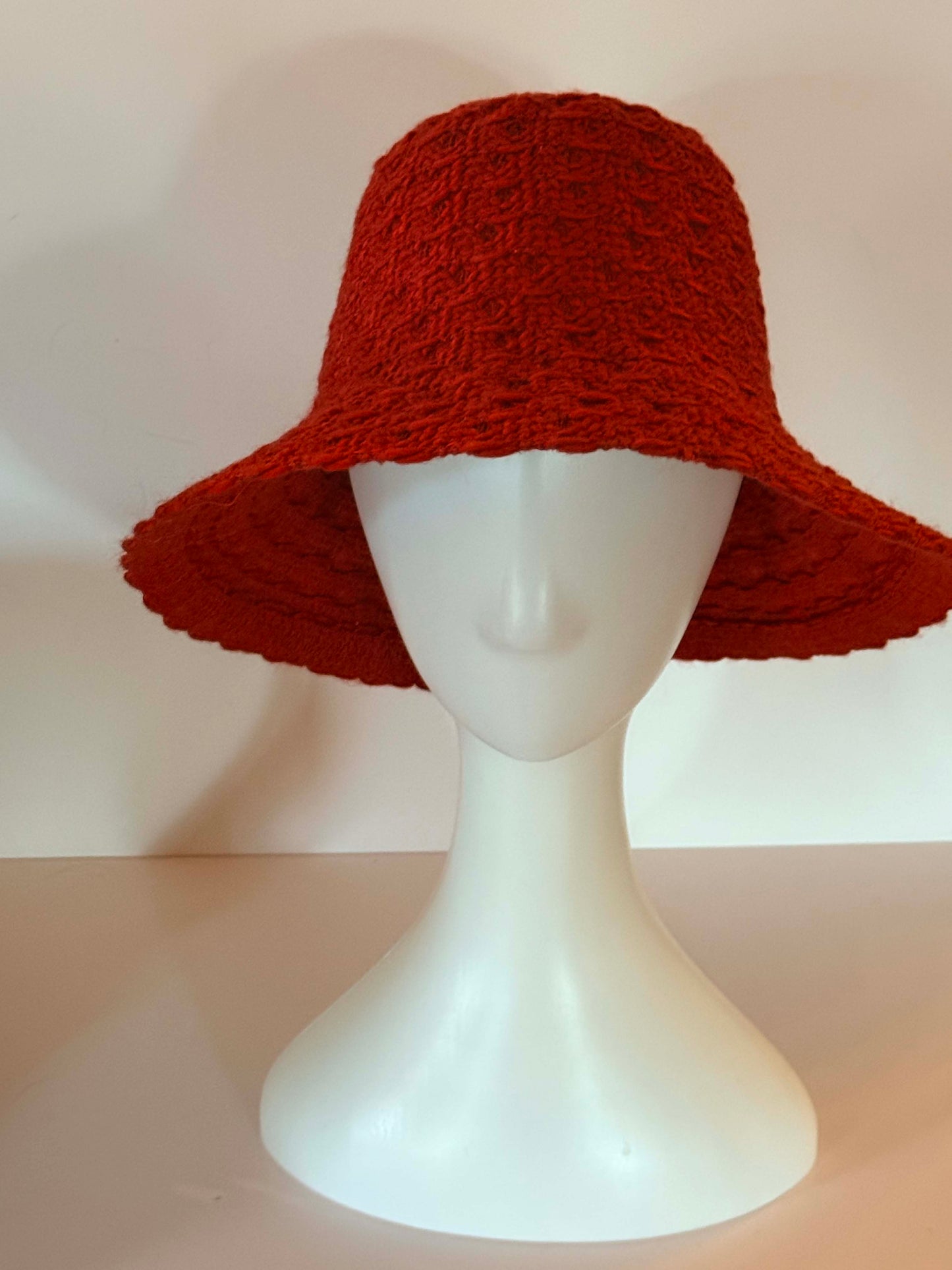 Vintage Dark Red Knit Bucket Hat – 1970s Soft Crochet Cloche Style with Wide Brim