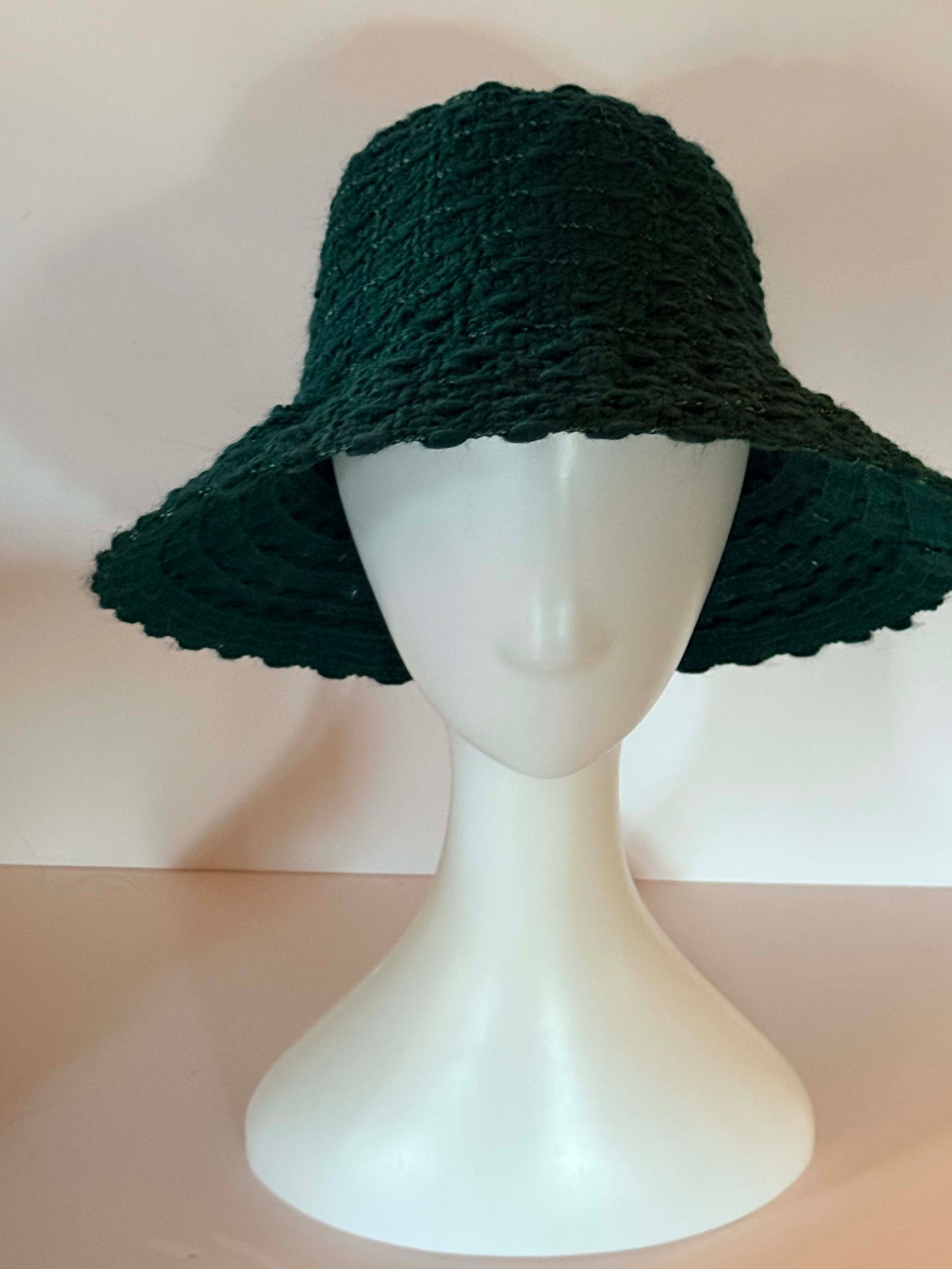 Vintage Forest Green Knit Bucket Hat – 1970s Soft Crochet Cloche Style with Wide Brim