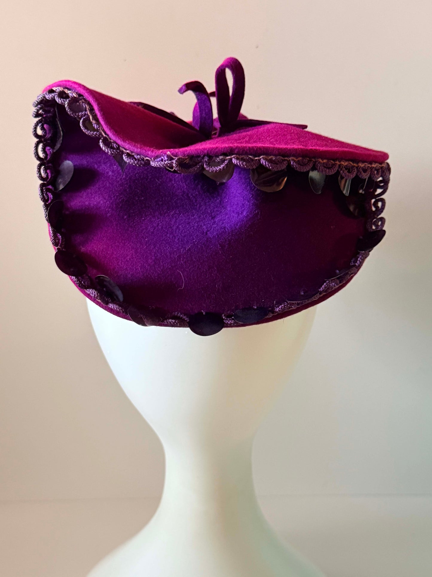 Vintage 1960s Grant Millinery St. Louis Plum Felt Percher Hat | Designer Wool Cocktail Hat | Mid Century Sculptural Fascinator | Women's Vintage Hat