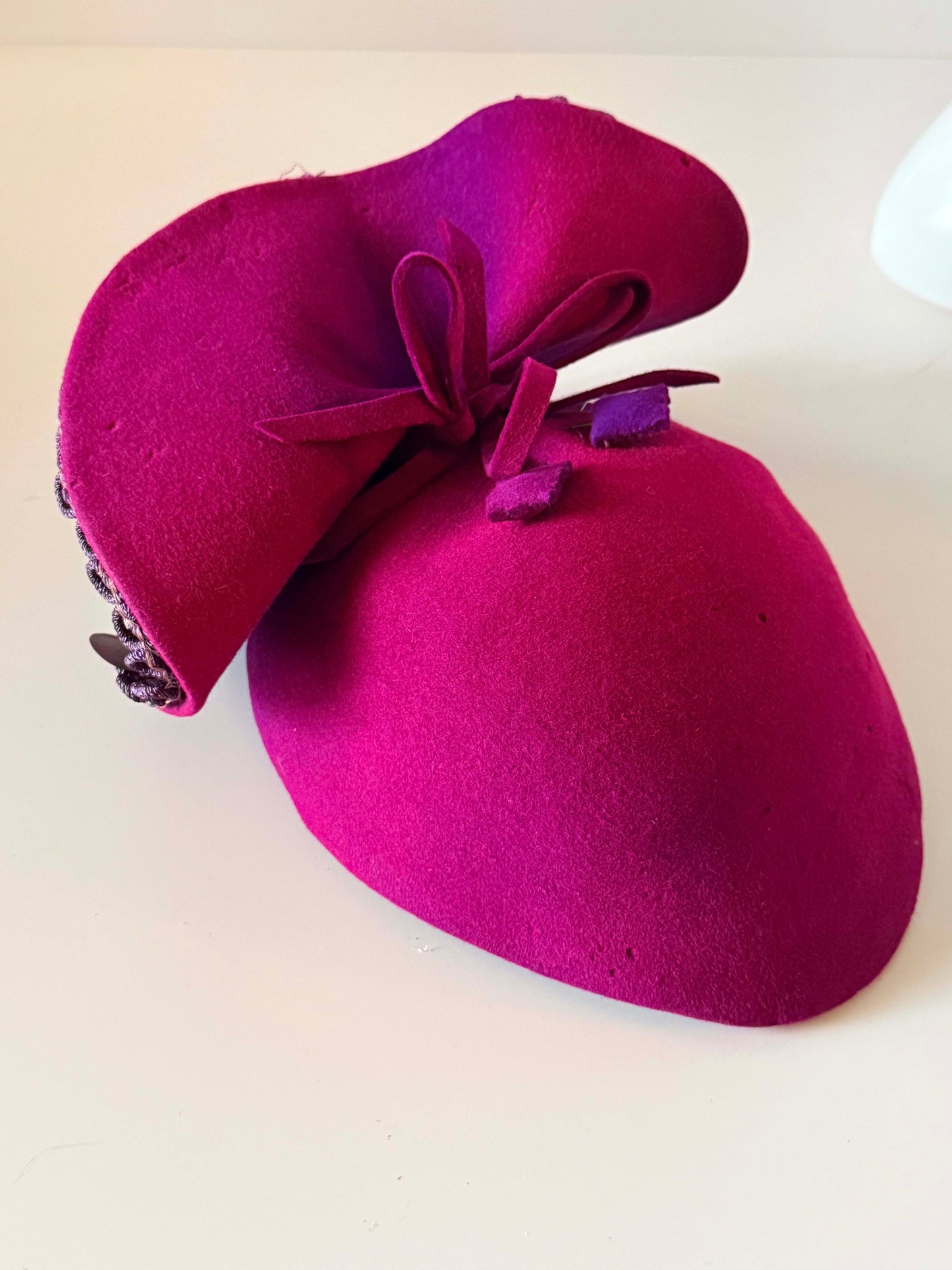 Vintage 1960s Grant Millinery St. Louis Plum Felt Percher Hat | Designer Wool Cocktail Hat | Mid Century Sculptural Fascinator | Women's Vintage Hat