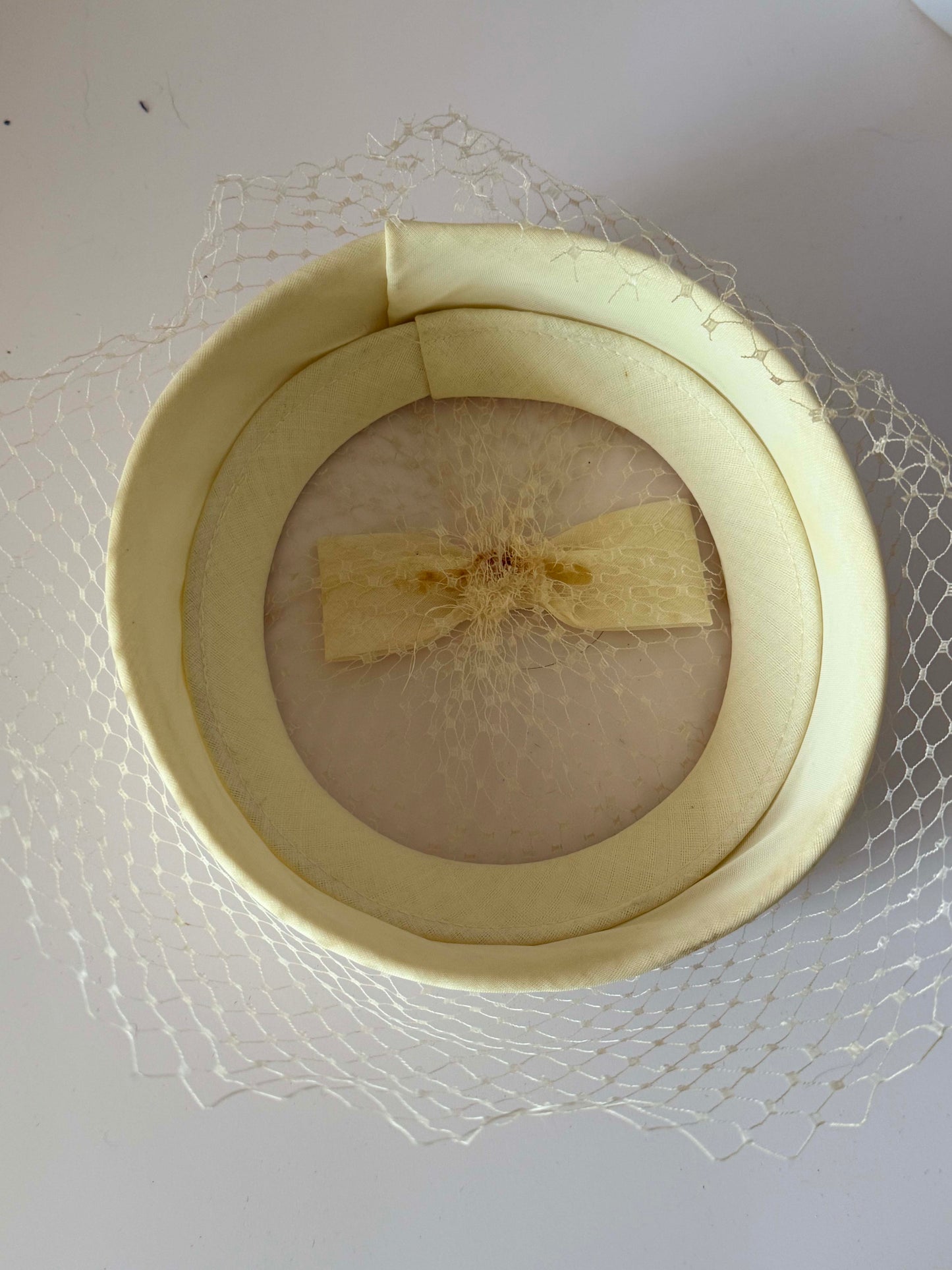 Vintage Ivory Halo Hat | 1960s Bridal Halo with Birdcage Veil | Satin Bow Wedding Headpiece | Vintage Wedding Hat
