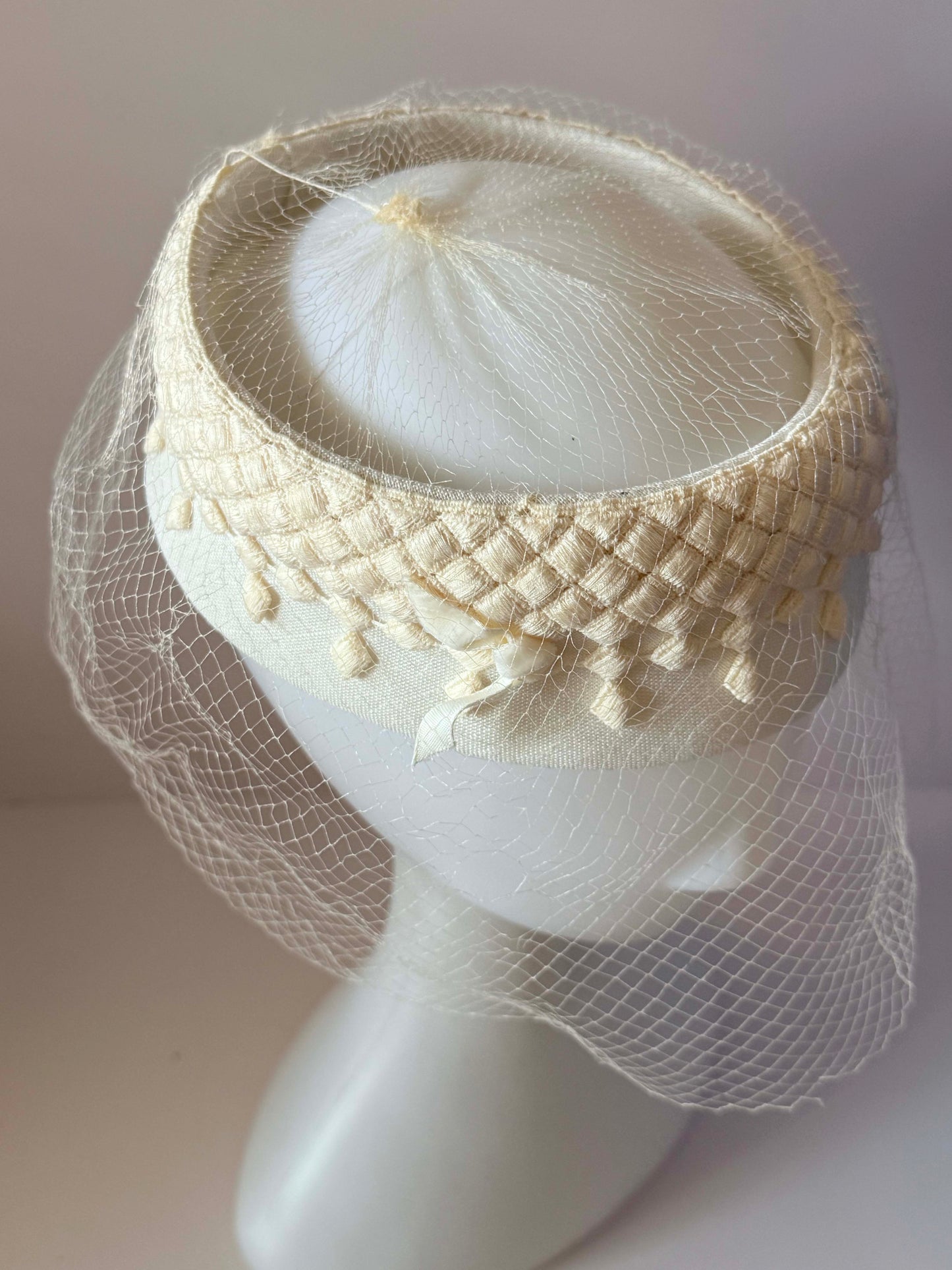 Vintage Evelyn Varon Ivory Veiled Halo Hat | 1960s Bridal Cocktail Hat | Birdcage Veil Fascinator | Mid Century Wedding Hat