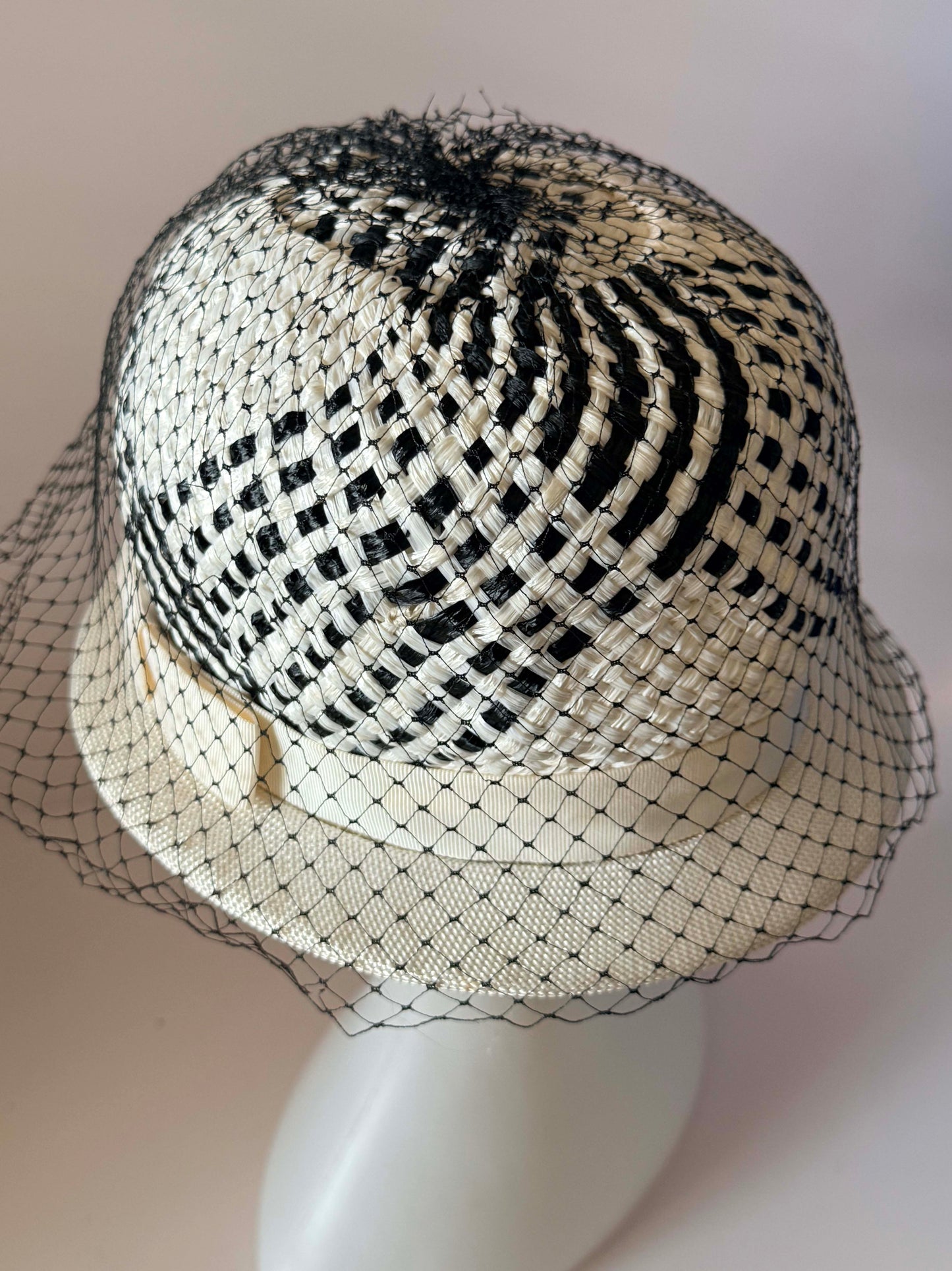 Vintage Black and White Cloche Hat | 1960s Woven Straw Bucket Hat with Birdcage Veil | Mod Summer Cocktail Hat
