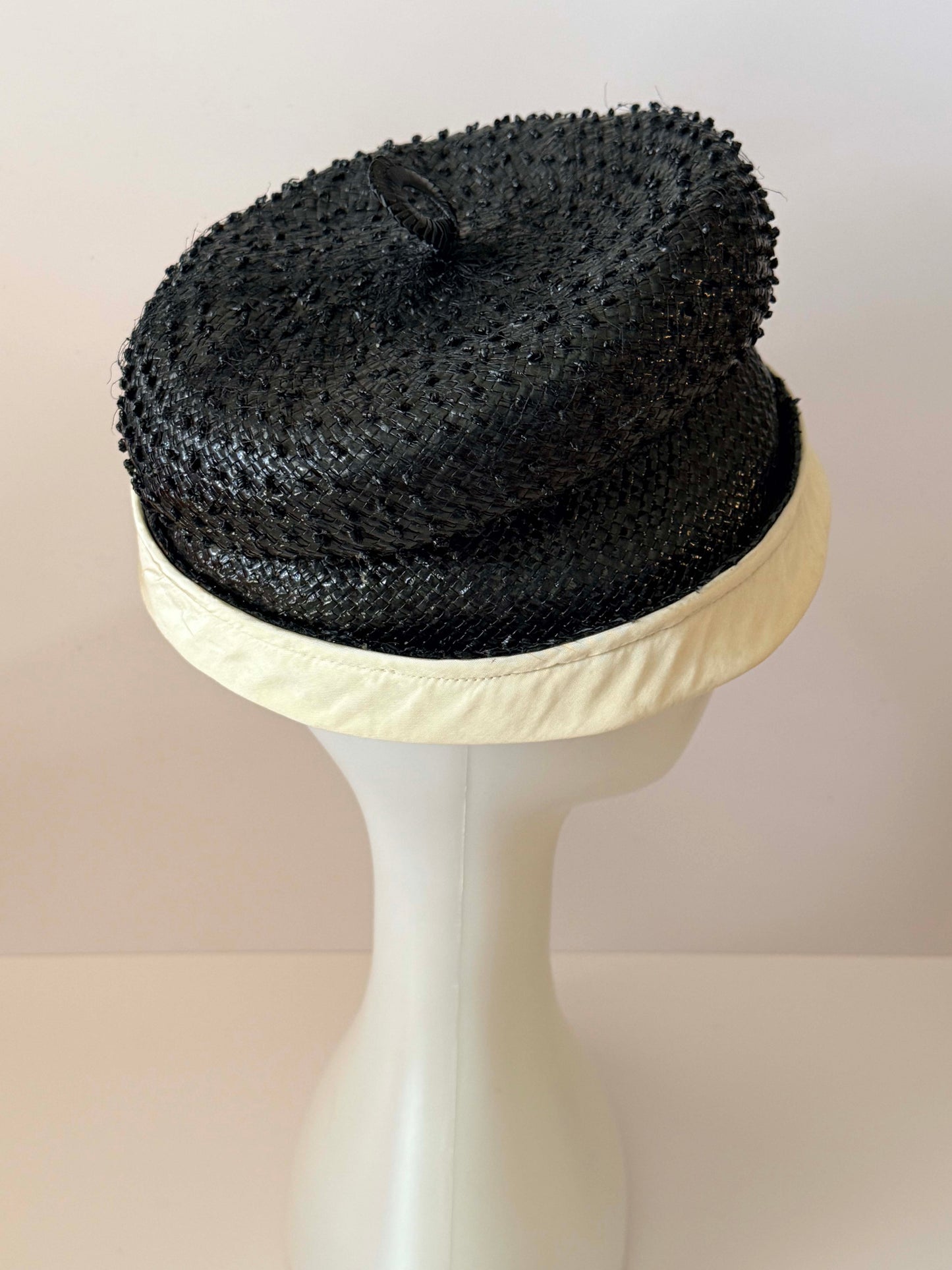 Vintage Erma B by Stephen Anne Black Woven Straw Pillbox Hat with Ivory Band – 1950s Sculptural Hat