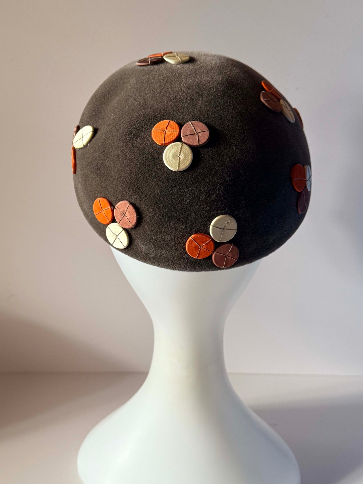 Vintage Schiaparelli Paris Hat | Gray Wool Felt Pillbox | Satin Appliqué Designer Hat | 1960s Couture Millinery