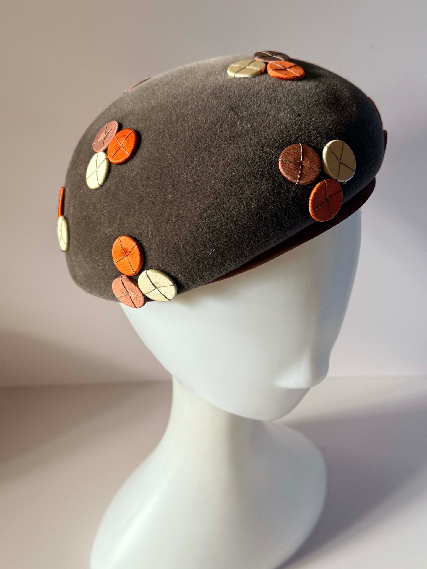 Vintage Schiaparelli Paris Hat | Gray Wool Felt Pillbox | Satin Appliqué Designer Hat | 1960s Couture Millinery
