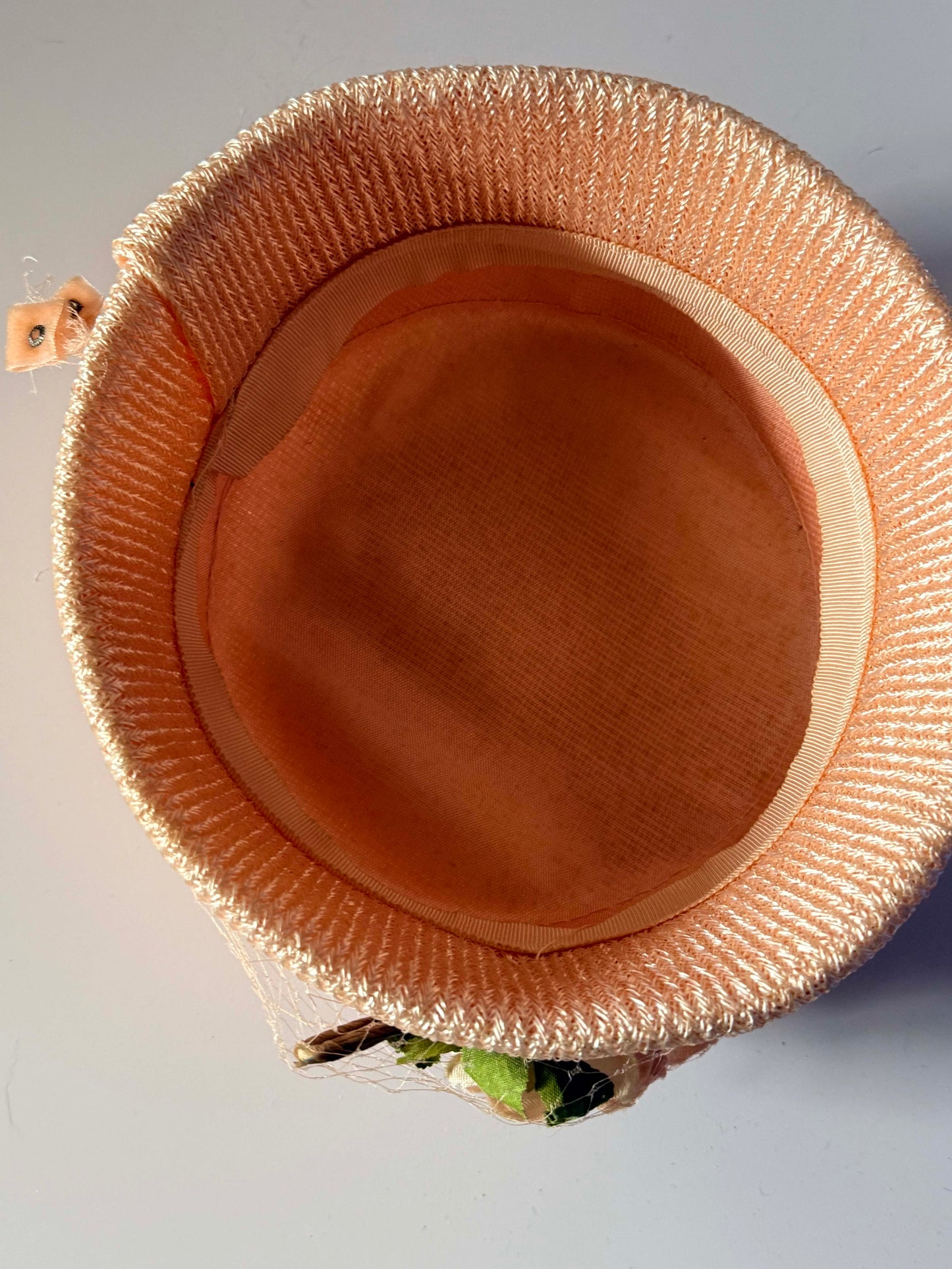 Vintage Peach Straw Pillbox Hat | 1960s Floral Cocktail Hat | Spring Wedding Hat | Easter Church Hat | Vintage Millinery