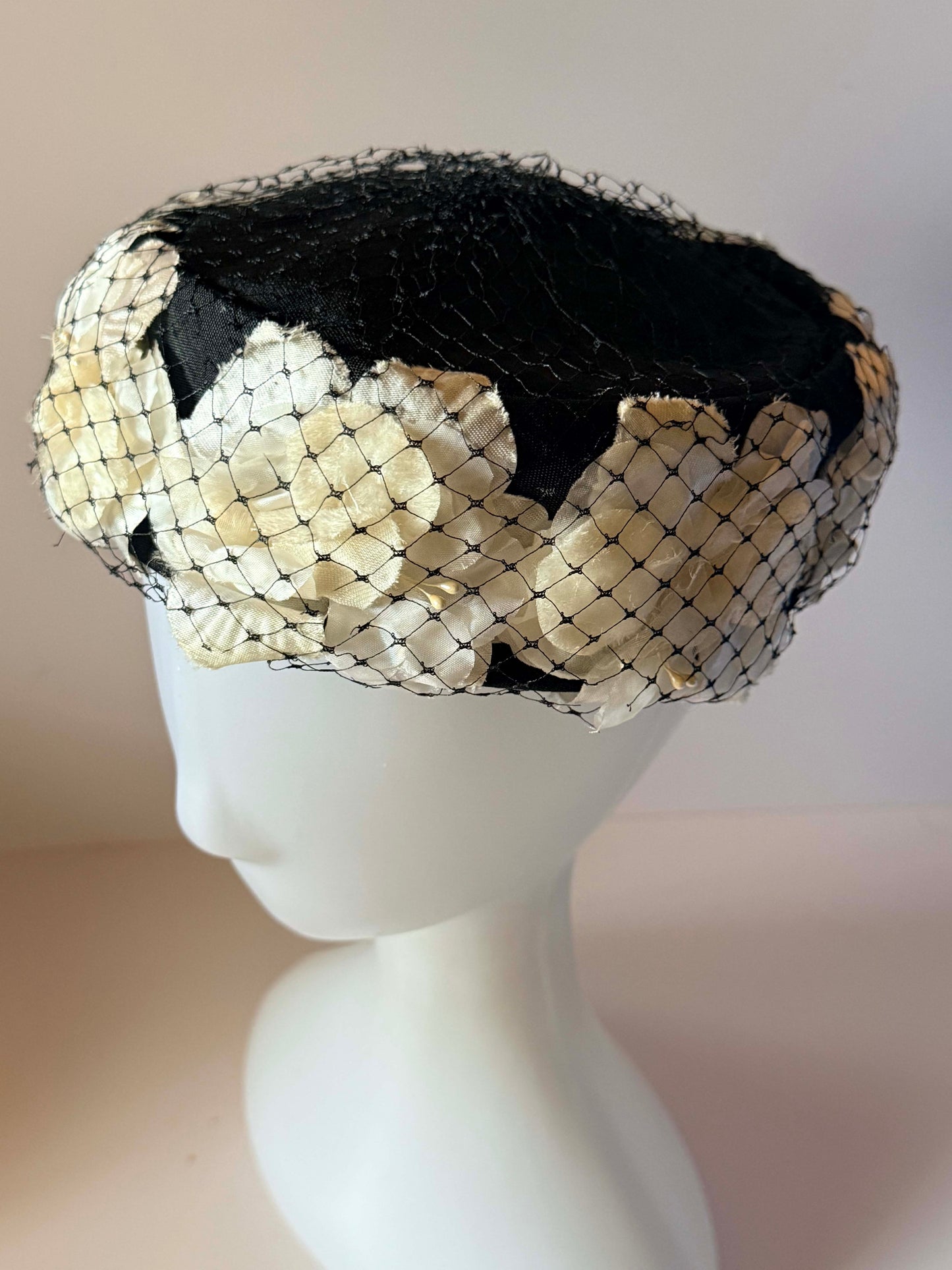 Vintage Black White Pillbox Hat | Birdcage Veil Cocktail Hat | Floral Satin Wedding Hat | 1950s 1960s Fascinator