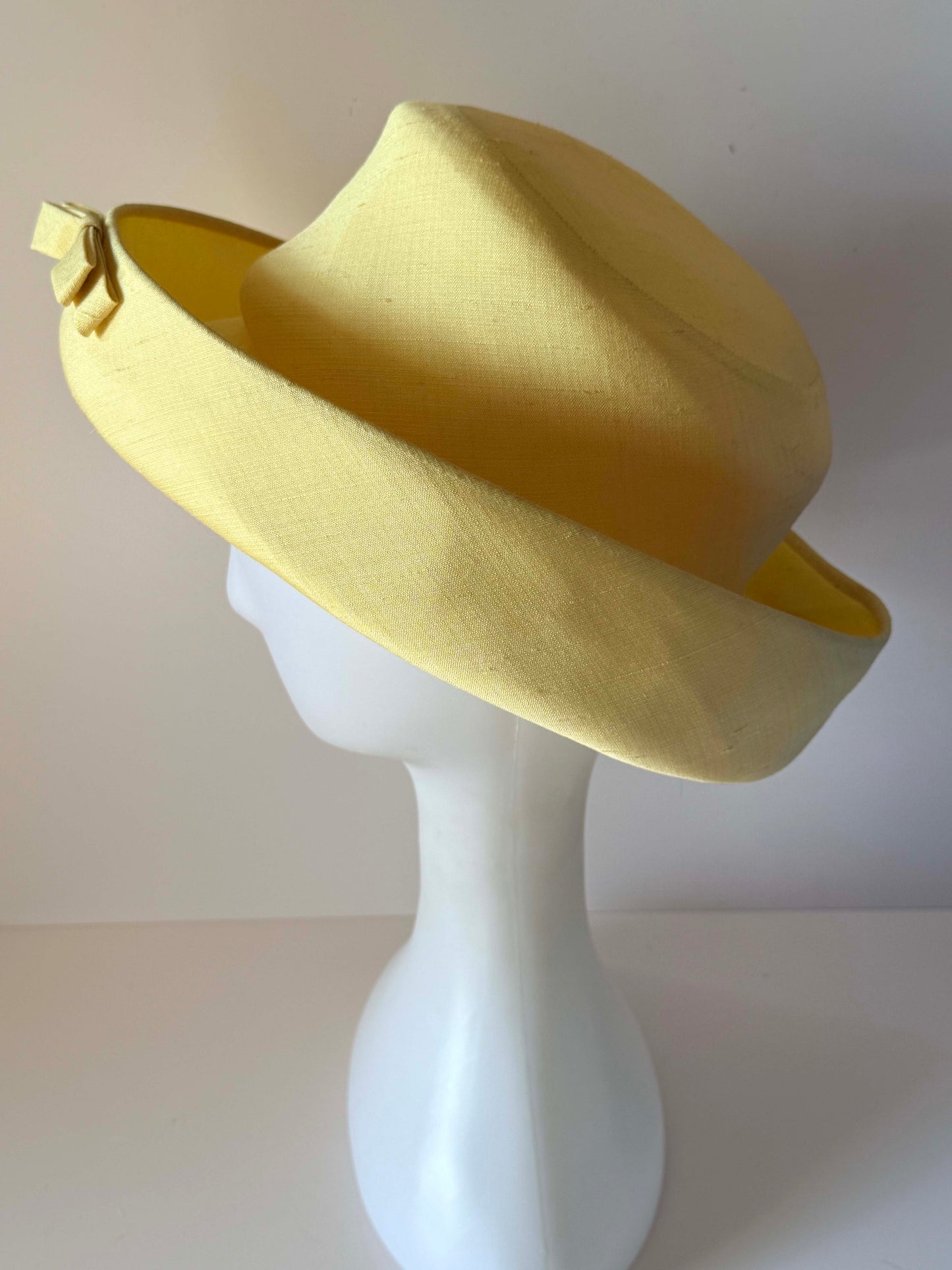 Vintage 1960s Mr David New York Yellow Wide Brim Hat Sculptural Mod Womens Millinery Bow