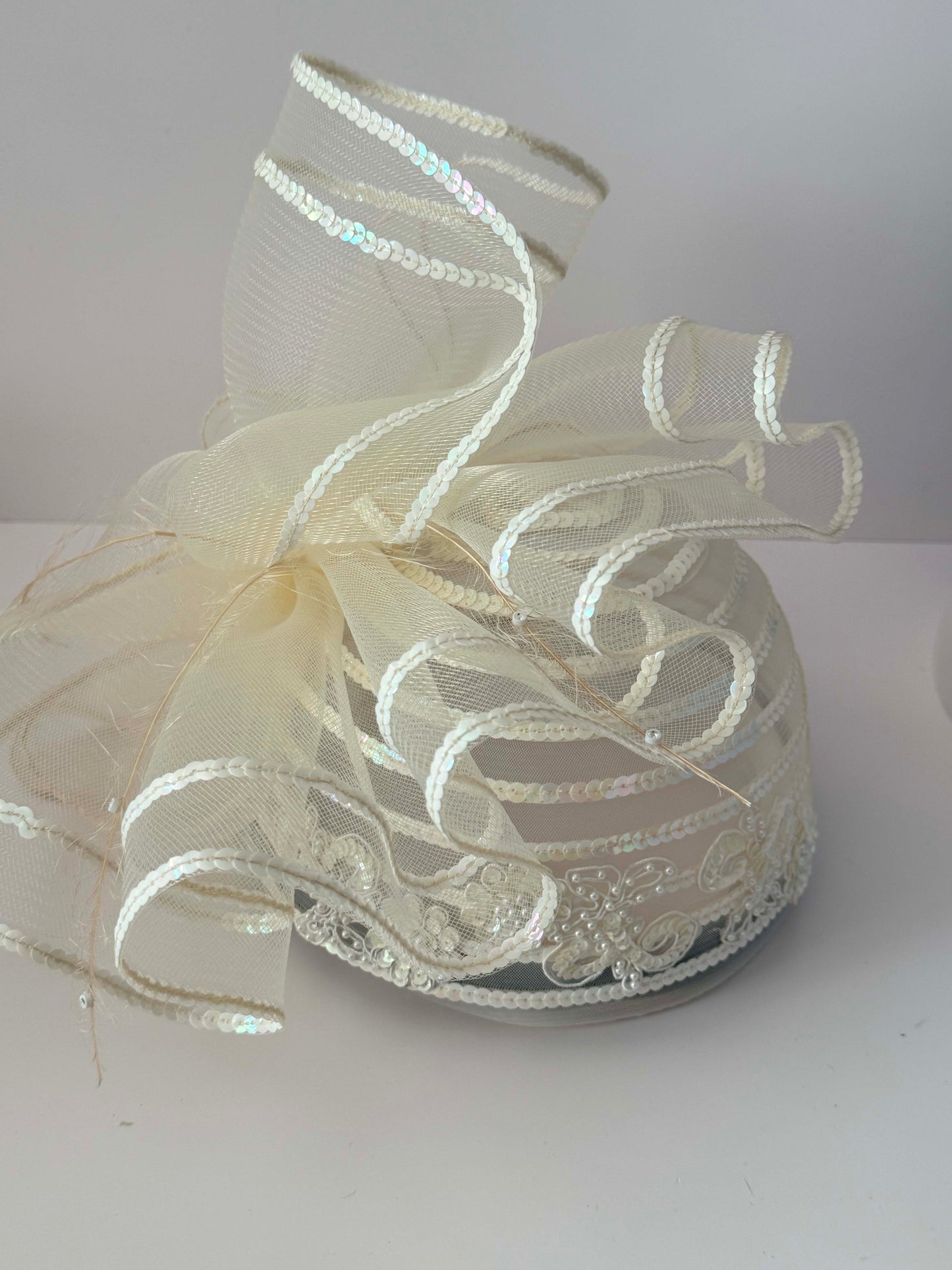1970s Vintage Ivory Bridal Hat | Sequin Horsehair Ribbon Cocktail Hat | Sculptural Wedding Headpiece
