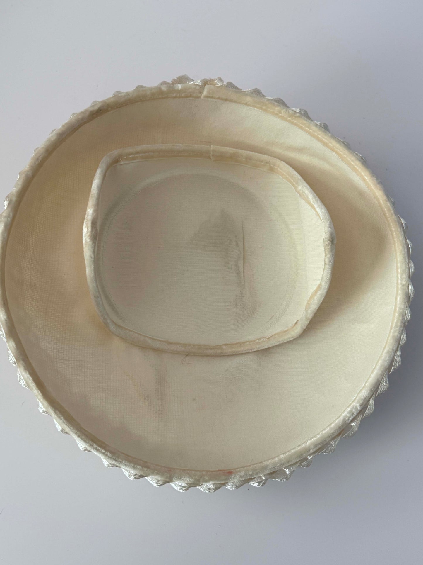 1950s Vintage Ivory Picture Hat | Wide Brim Satin Bridal Hat | Mid Century Wedding Formal Hat