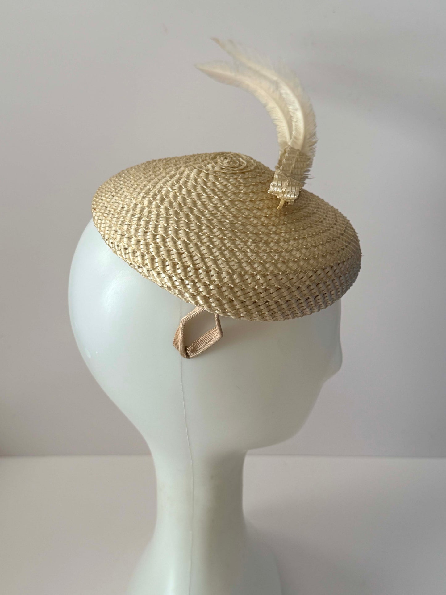 1950s Clover Lane Vintage Ivory Straw Hat with Feather | Mid Century Tilt Cocktail Hat | Vintage Bridal Hat