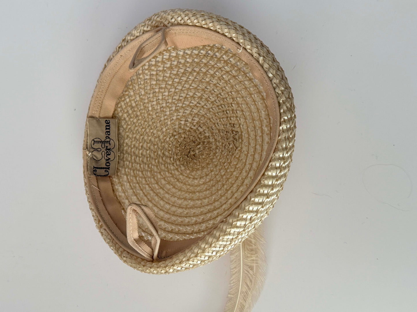 1950s Clover Lane Vintage Ivory Straw Hat with Feather | Mid Century Tilt Cocktail Hat | Vintage Bridal Hat
