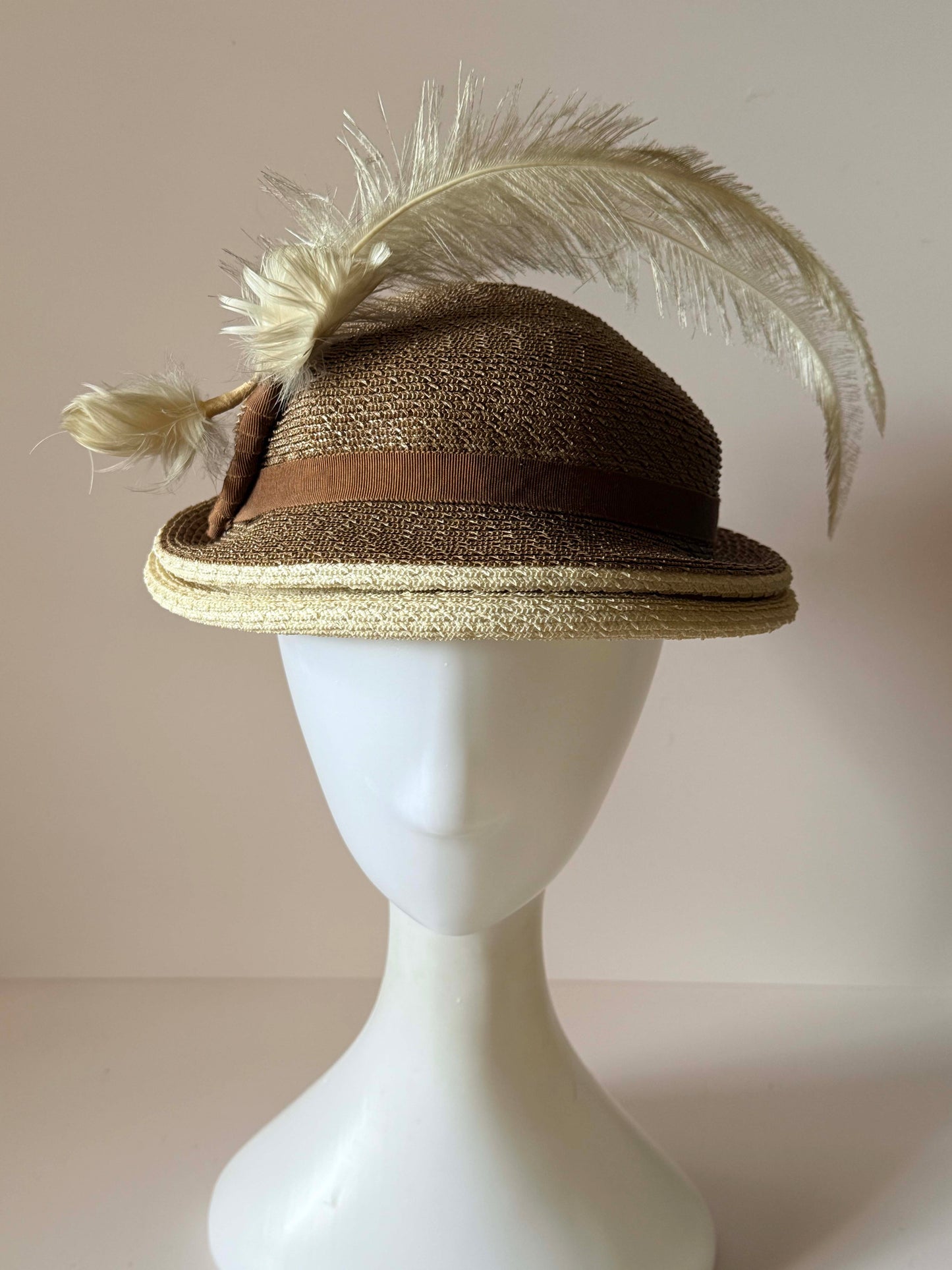 Vintage 1940s Lesene Originals Straw Hat | Brown Ivory Feather Hat | Ostrich Plume Womens Vintage Millinery